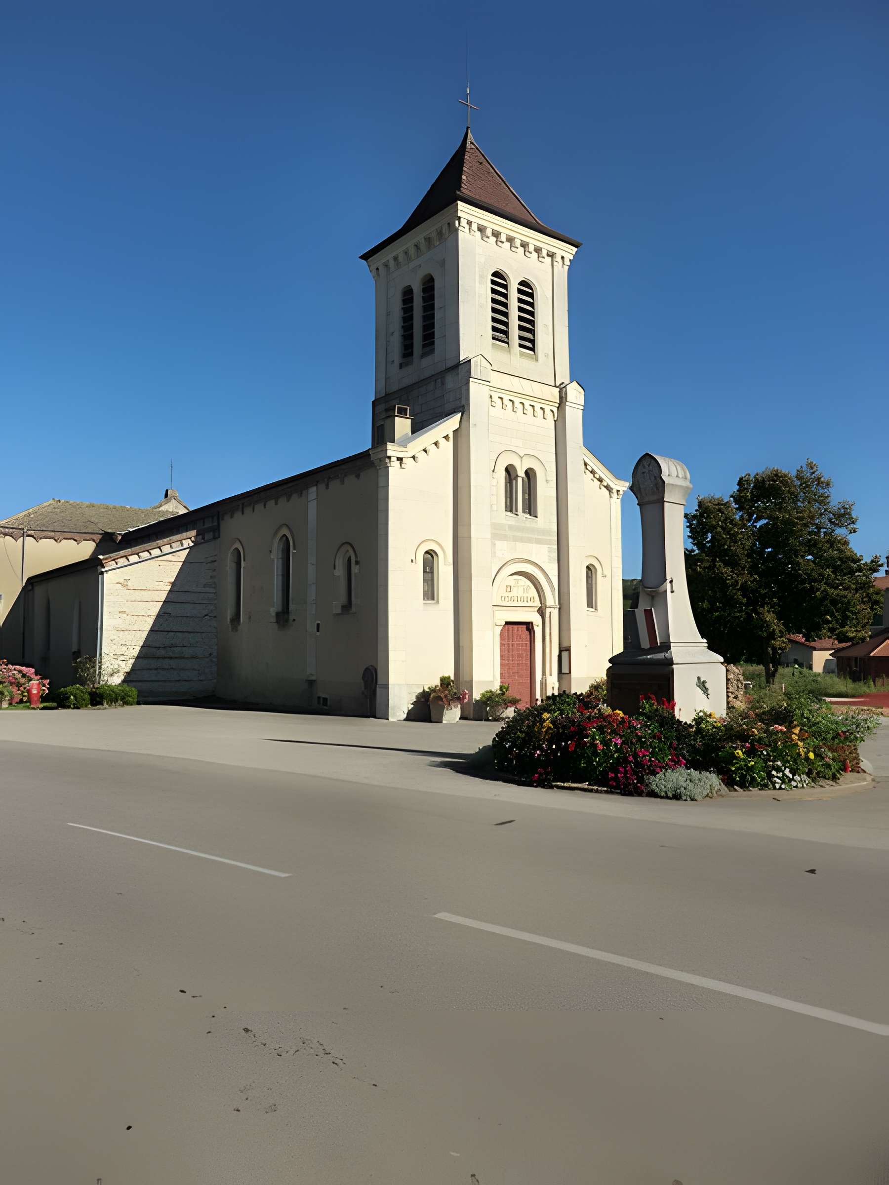 Église Saint-Pierre-Saint-Paul de Versailleux