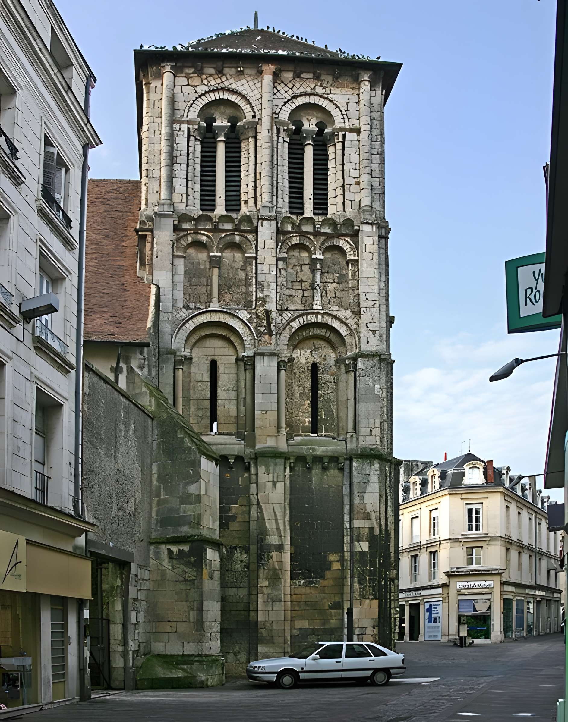 Église Saint-Porchaire de Poitiers