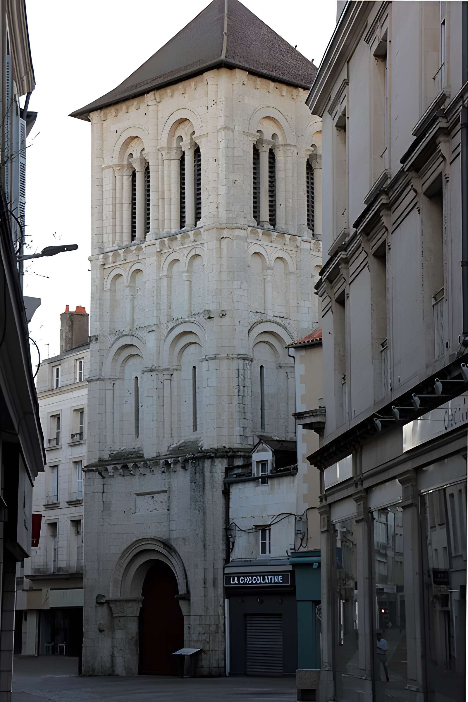 Église Saint-Porchaire de Poitiers