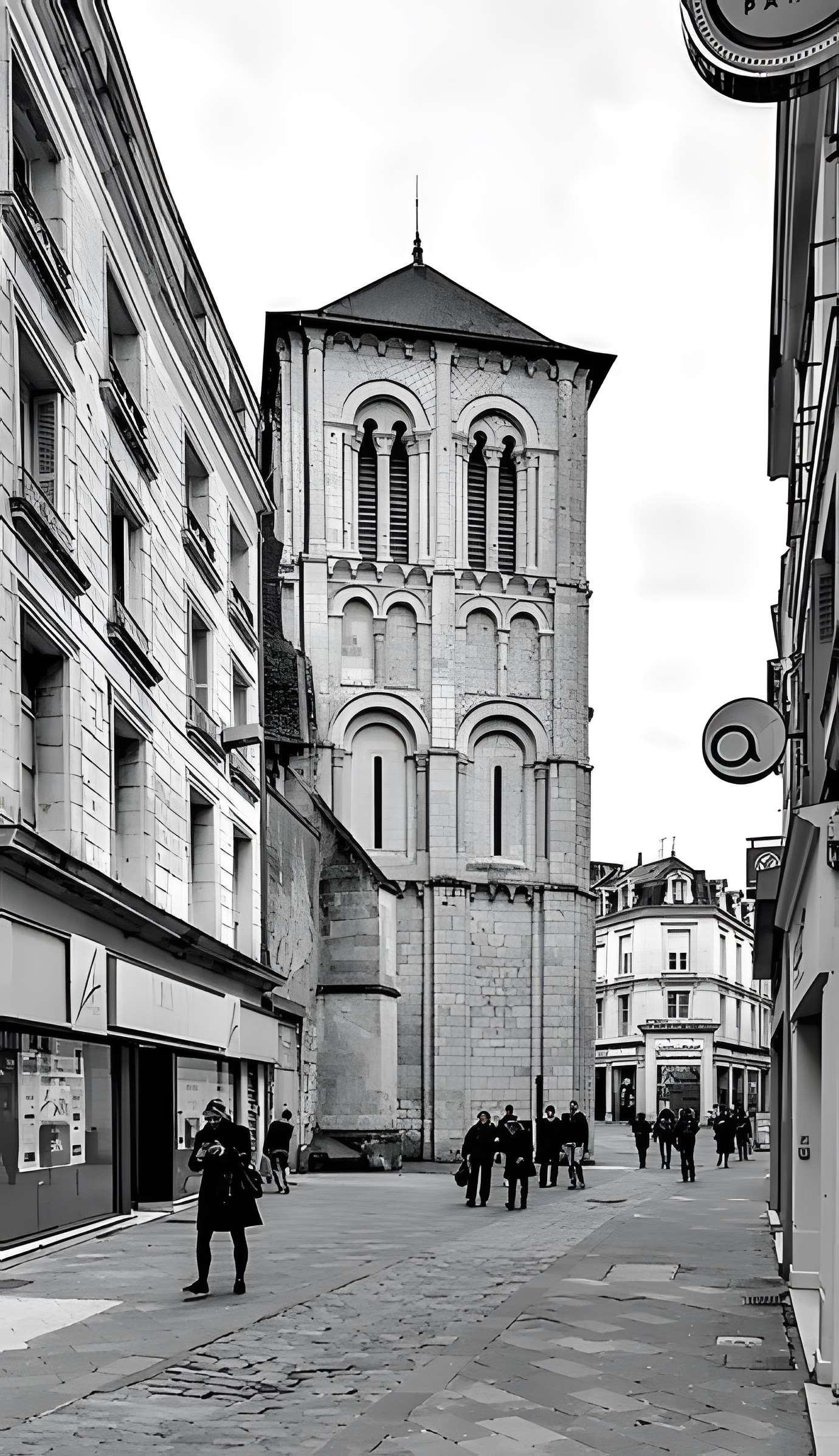 Église Saint-Porchaire de Poitiers