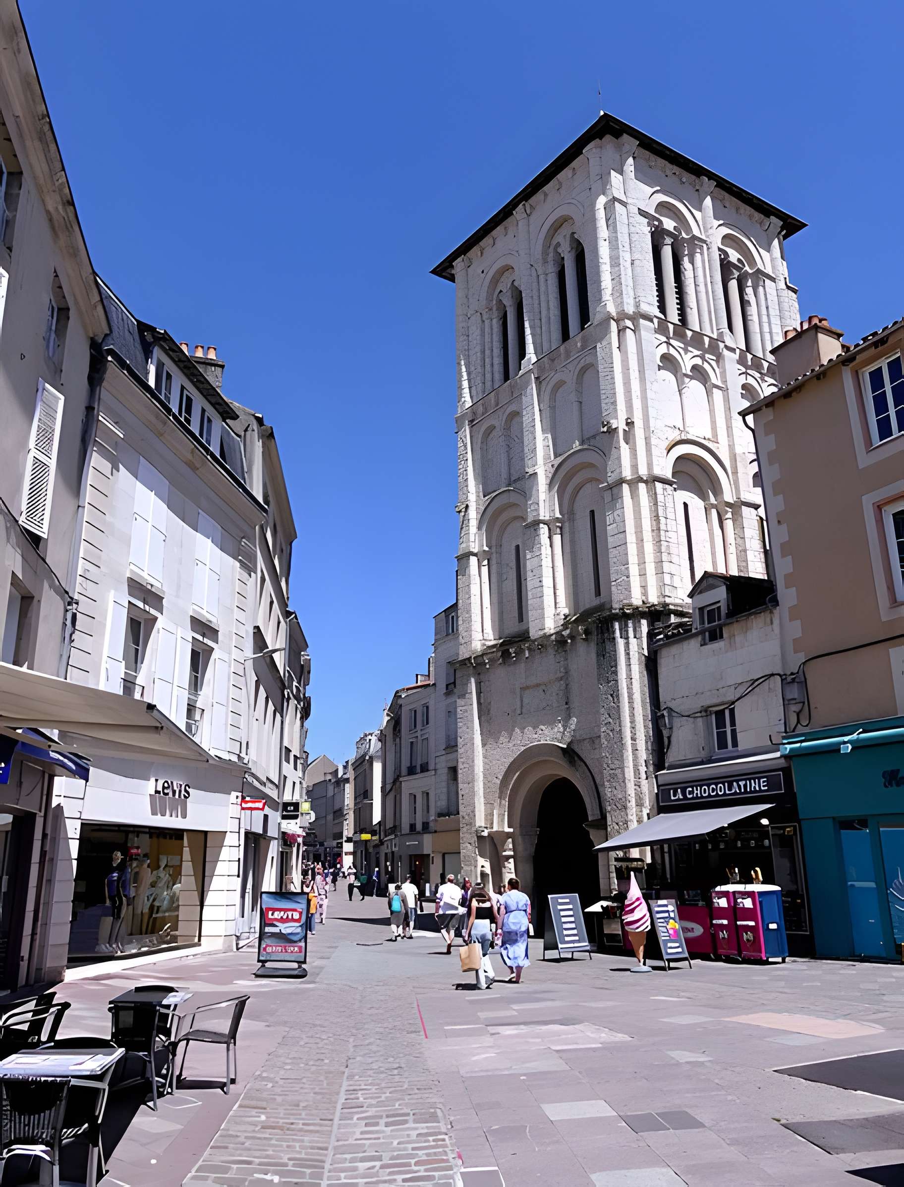 Église Saint-Porchaire de Poitiers