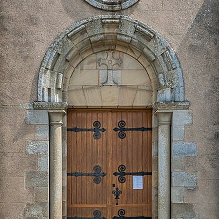 Photo de Église Saint-Priest de Saint-Priest-en-Murat