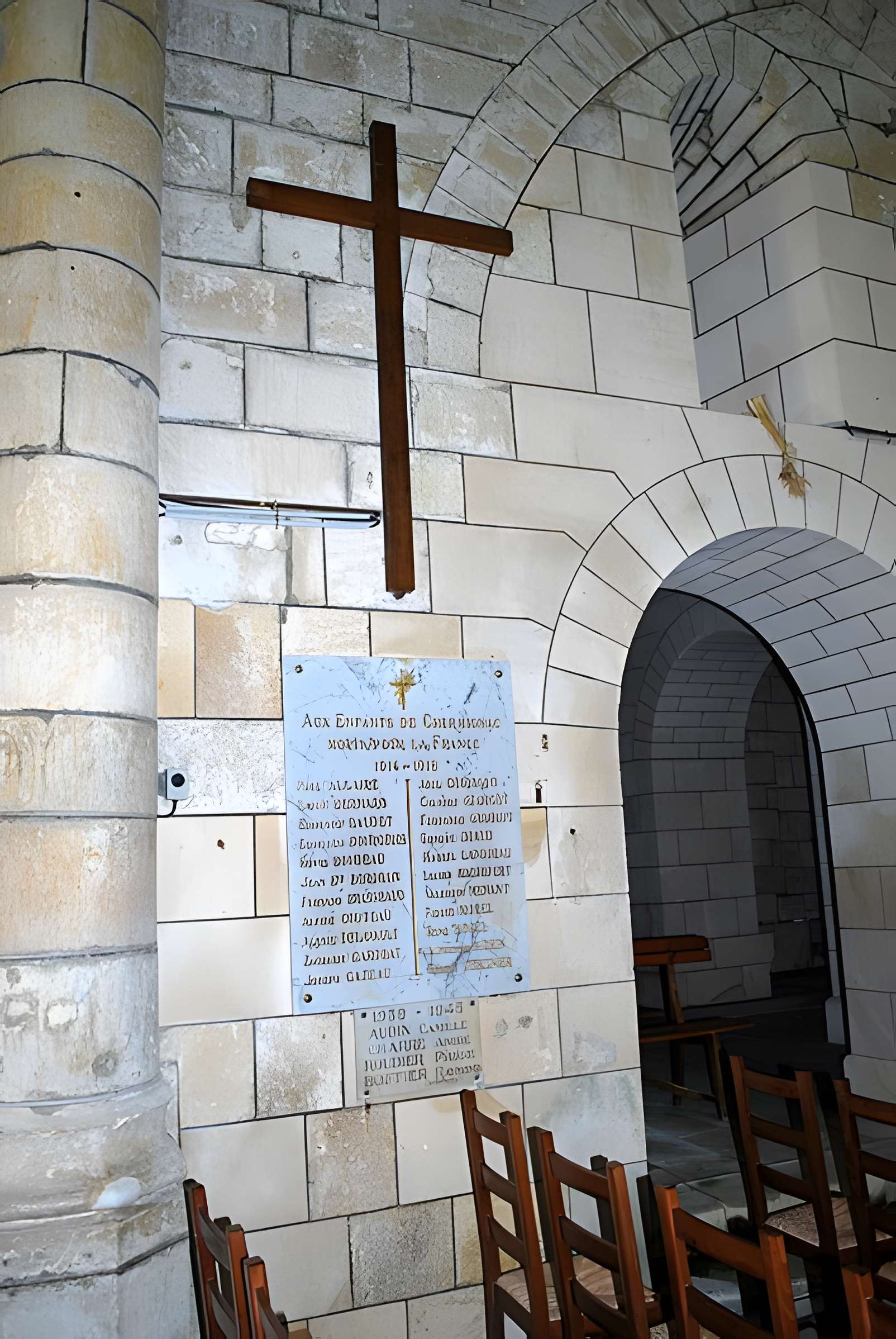 Église Saint-Quentin de Chermignac