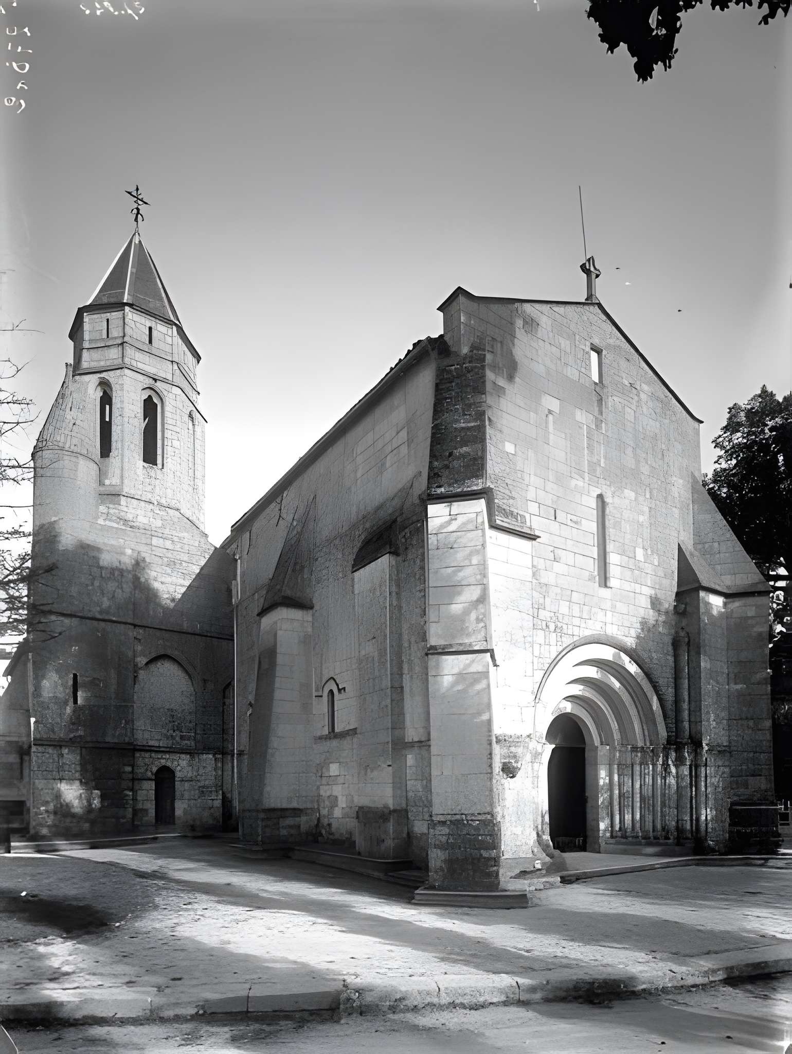 Église Saint-Quentin de Chermignac
