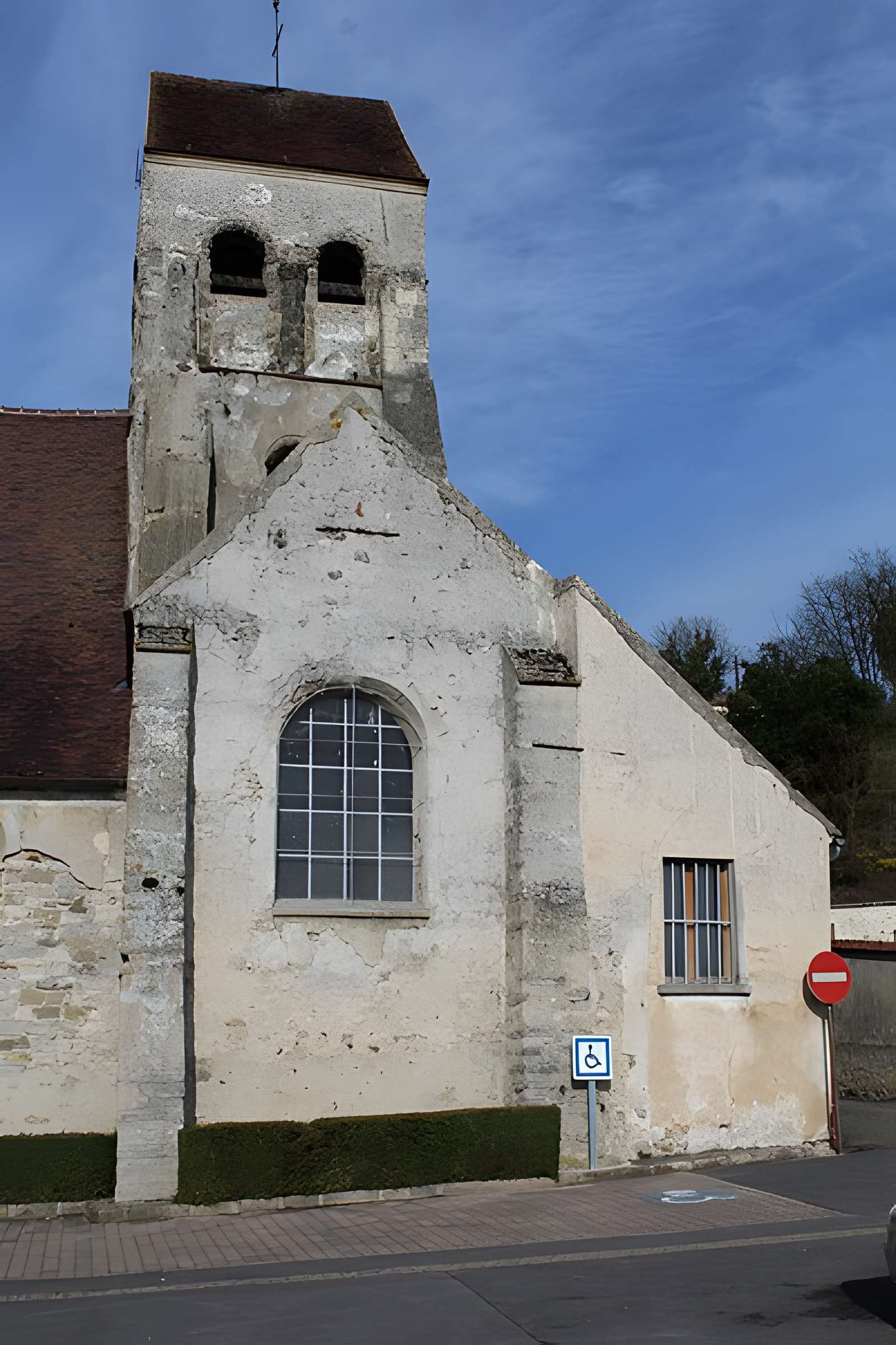 Église Saint-Quiriace de Crouttes-sur-Marne