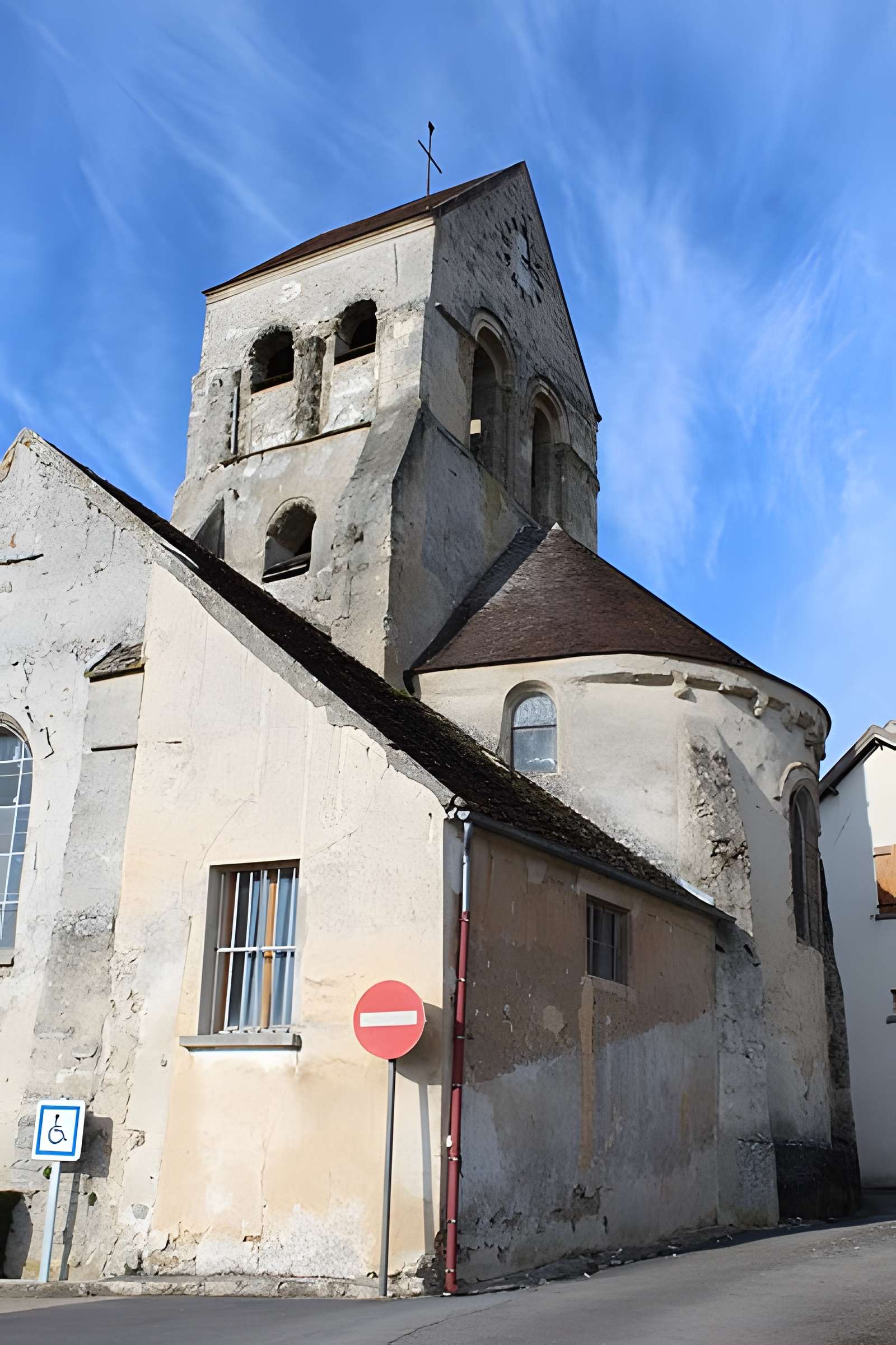 Église Saint-Quiriace de Crouttes-sur-Marne