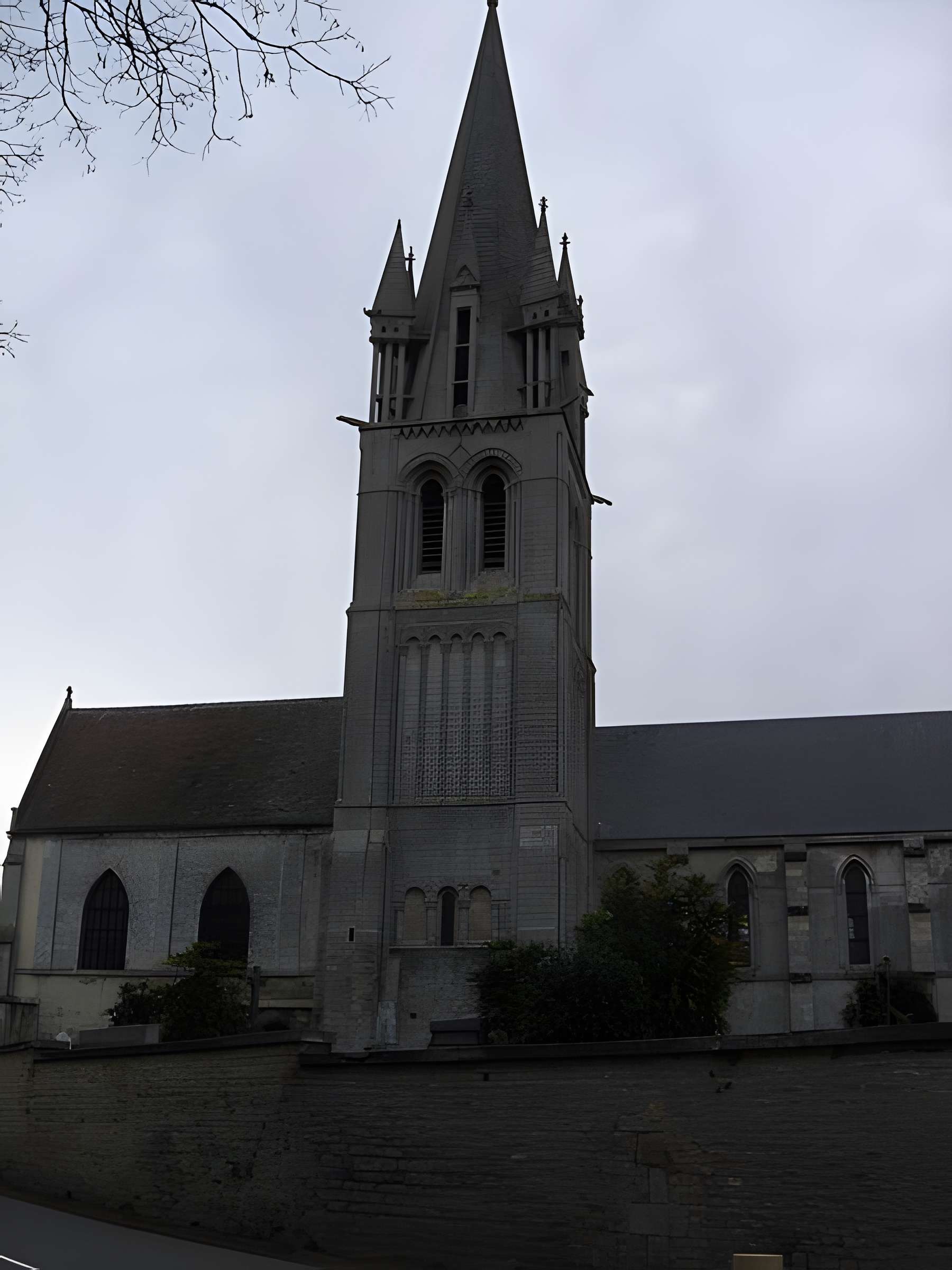 Église Saint-Rémi de Douvres-la-Délivrande 