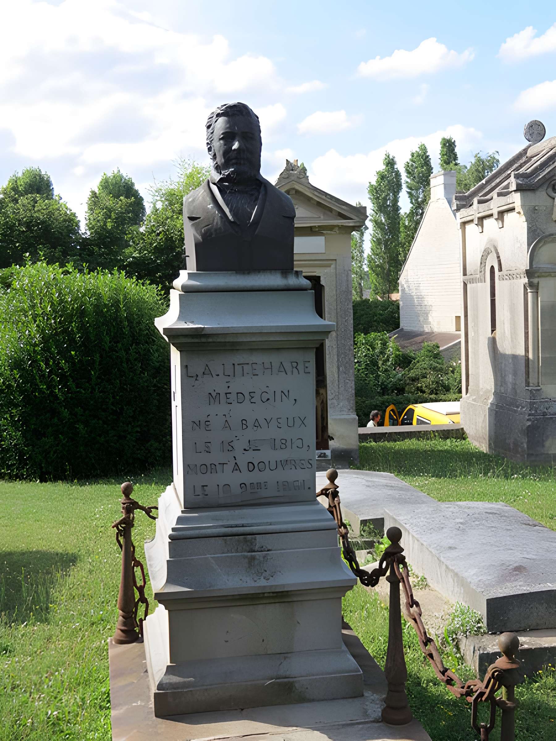 Église Saint-Rémi de Douvres-la-Délivrande
