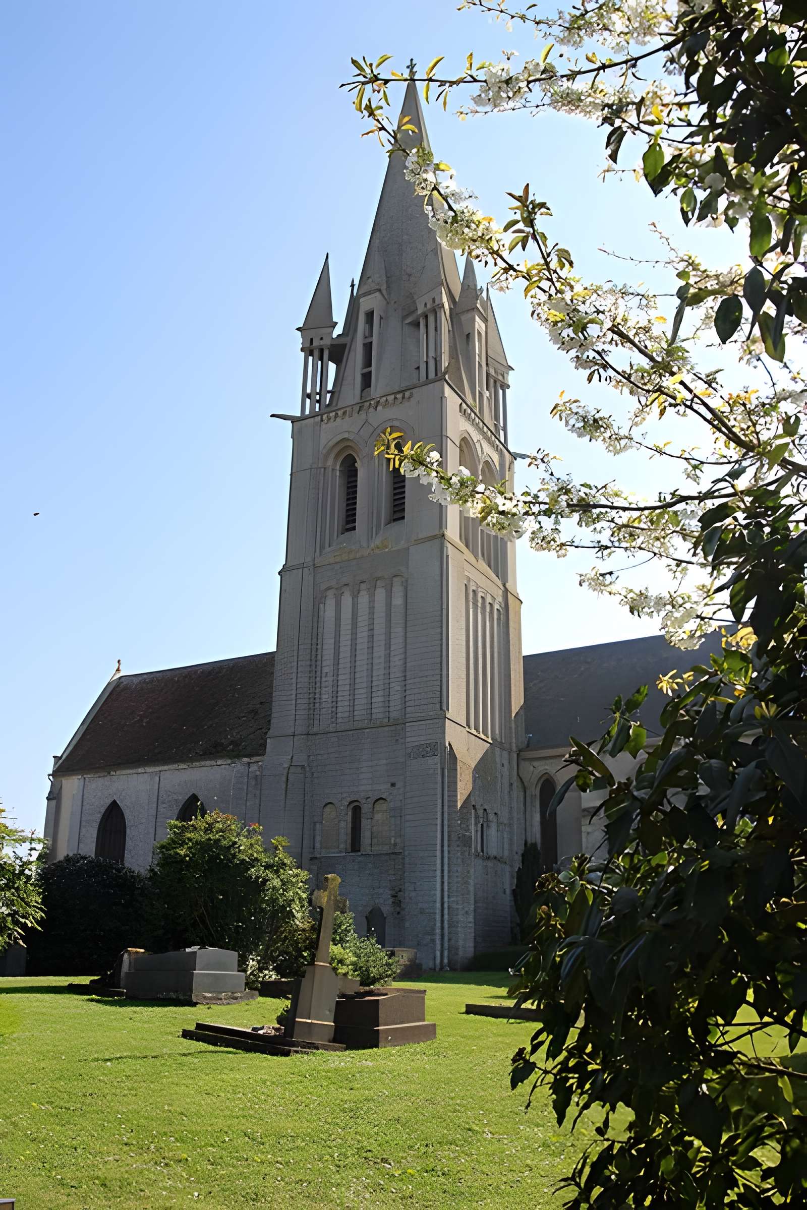 Église Saint-Rémi de Douvres-la-Délivrande
