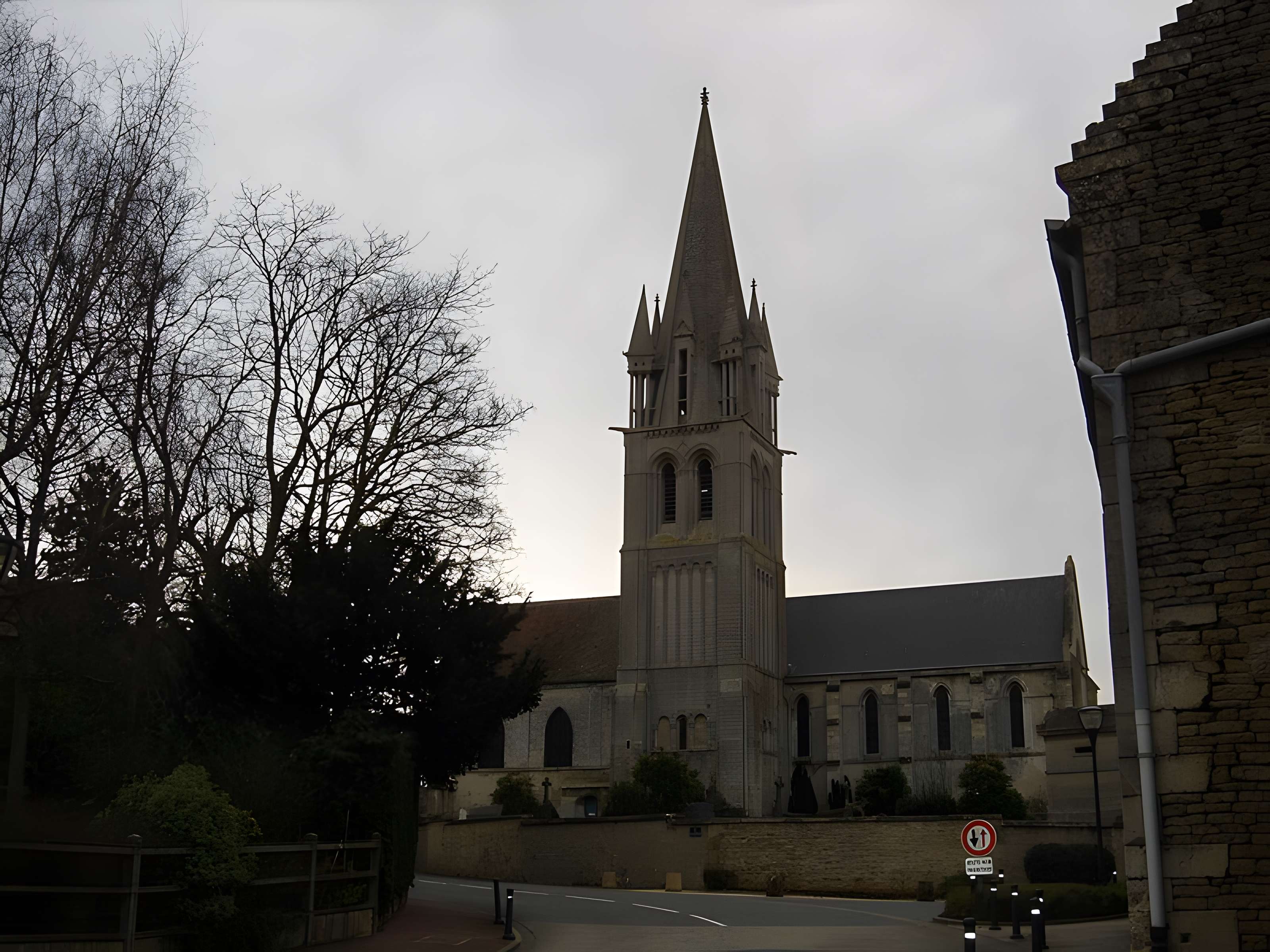 Église Saint-Rémi de Douvres-la-Délivrande