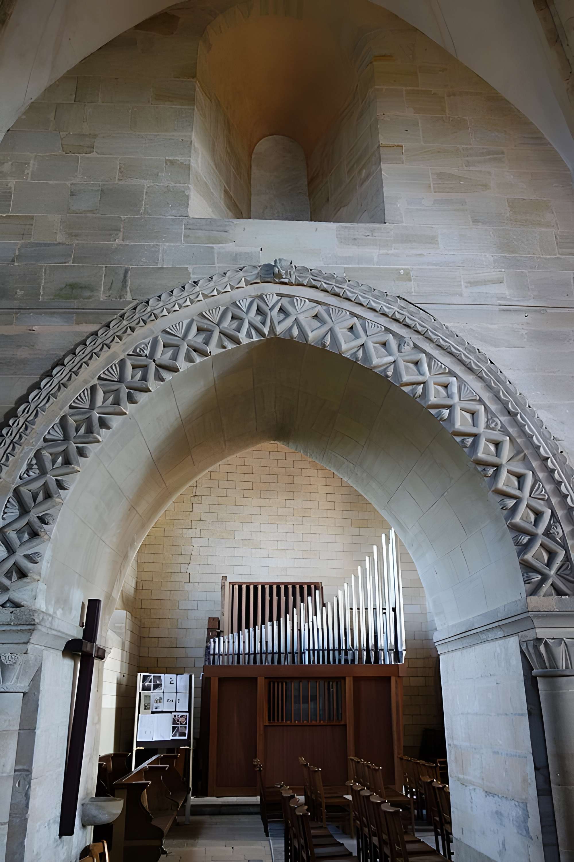 Église Saint-Rémi de Douvres-la-Délivrande
