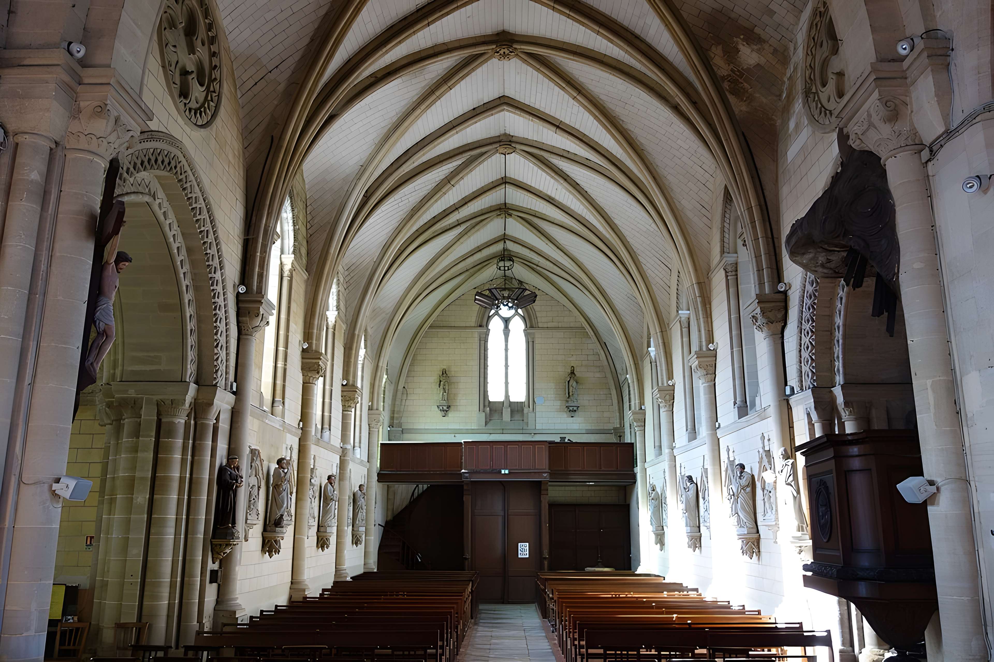 Église Saint-Rémi de Douvres-la-Délivrande