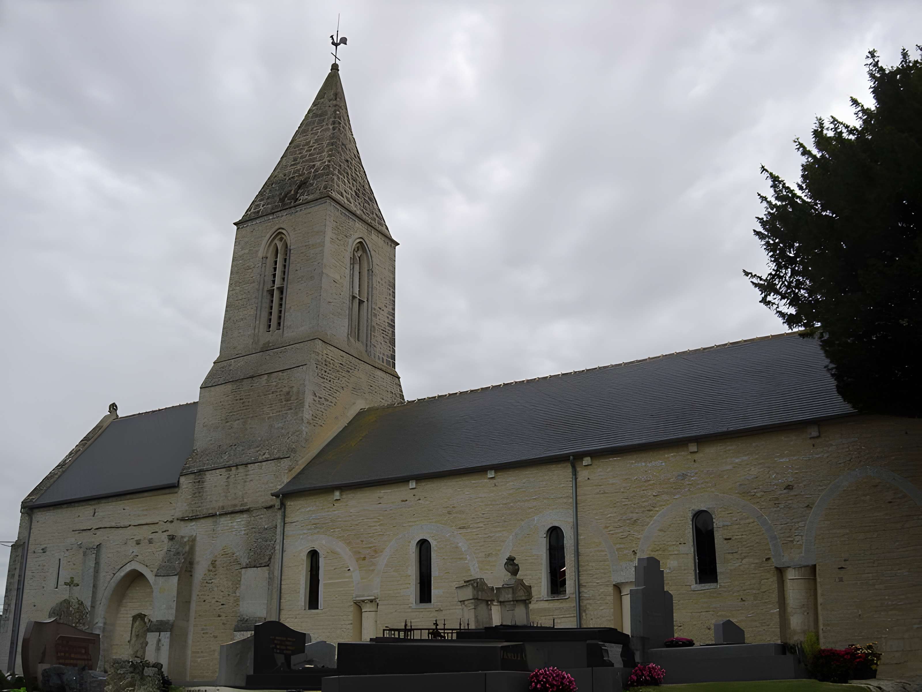 Église Saint-Rémi de Manvieux 