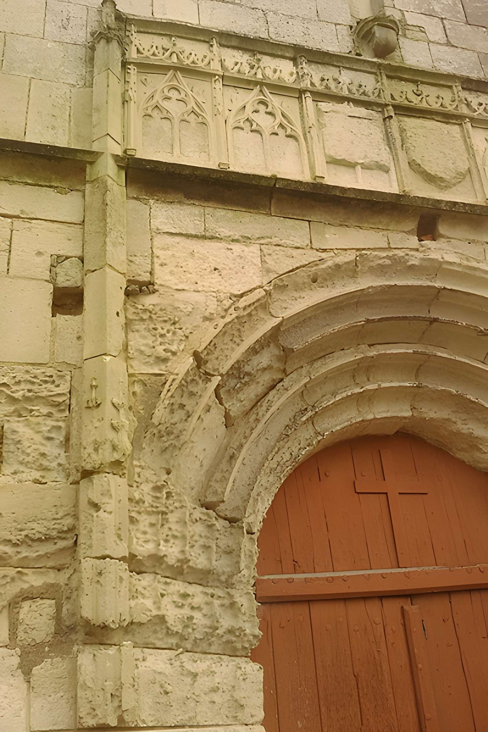 Église Saint-Rémi de Pouillé