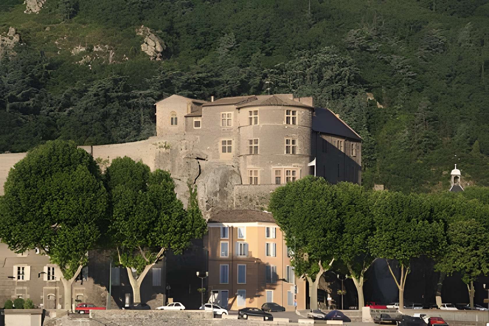 Château de Tournon 