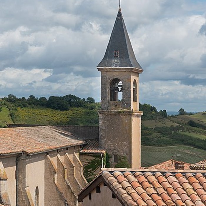 Photo de Église Saint-Rémy de Lautrec et une croix