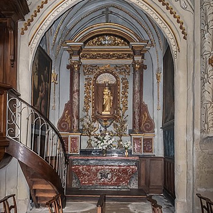 Photo de Église Saint-Rémy de Lautrec et une croix