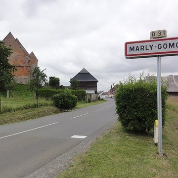 Église Saint-Rémy de Marly-Gomont