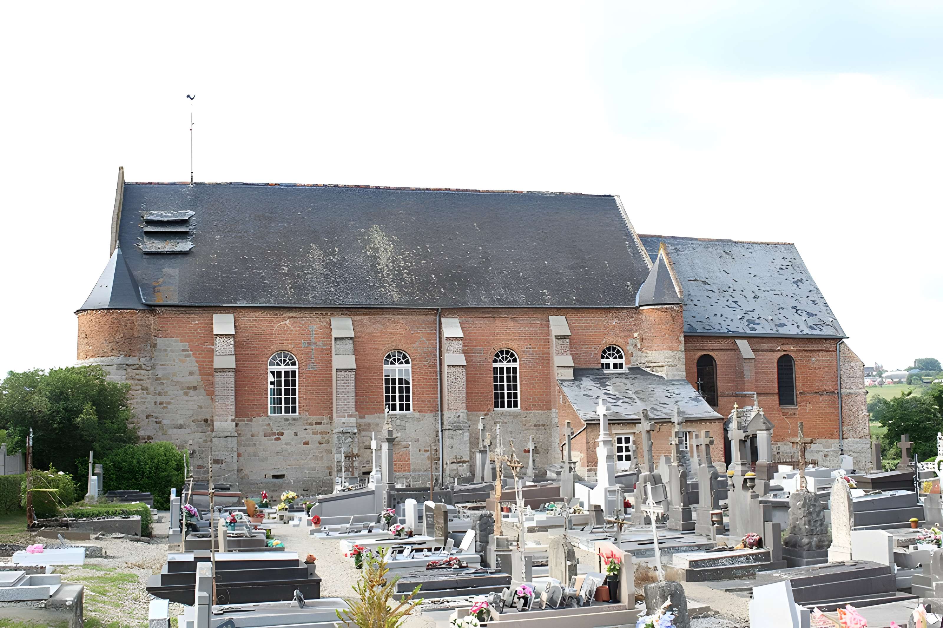Église Saint-Rémy de Marly-Gomont