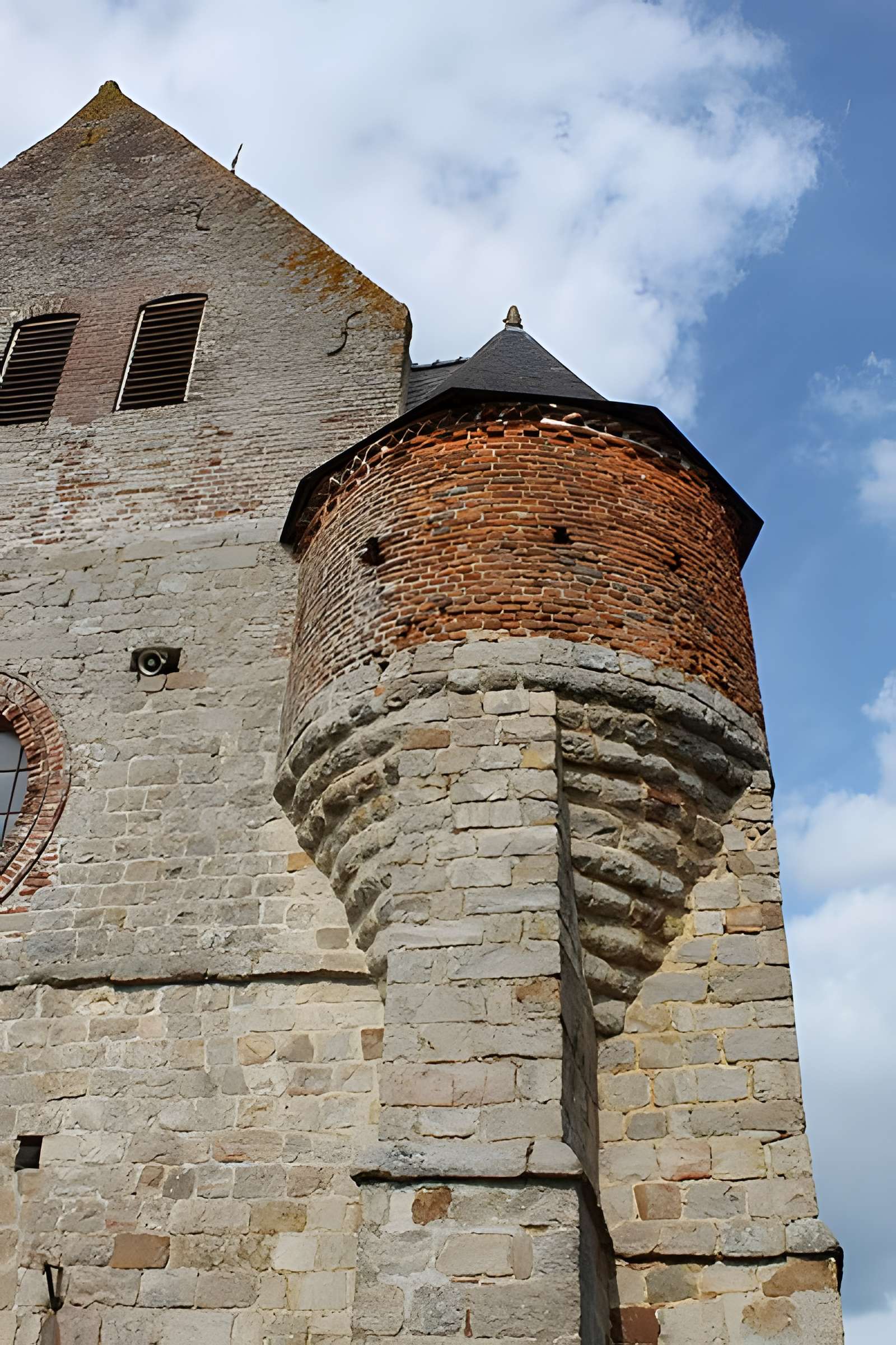 Église Saint-Rémy de Marly-Gomont