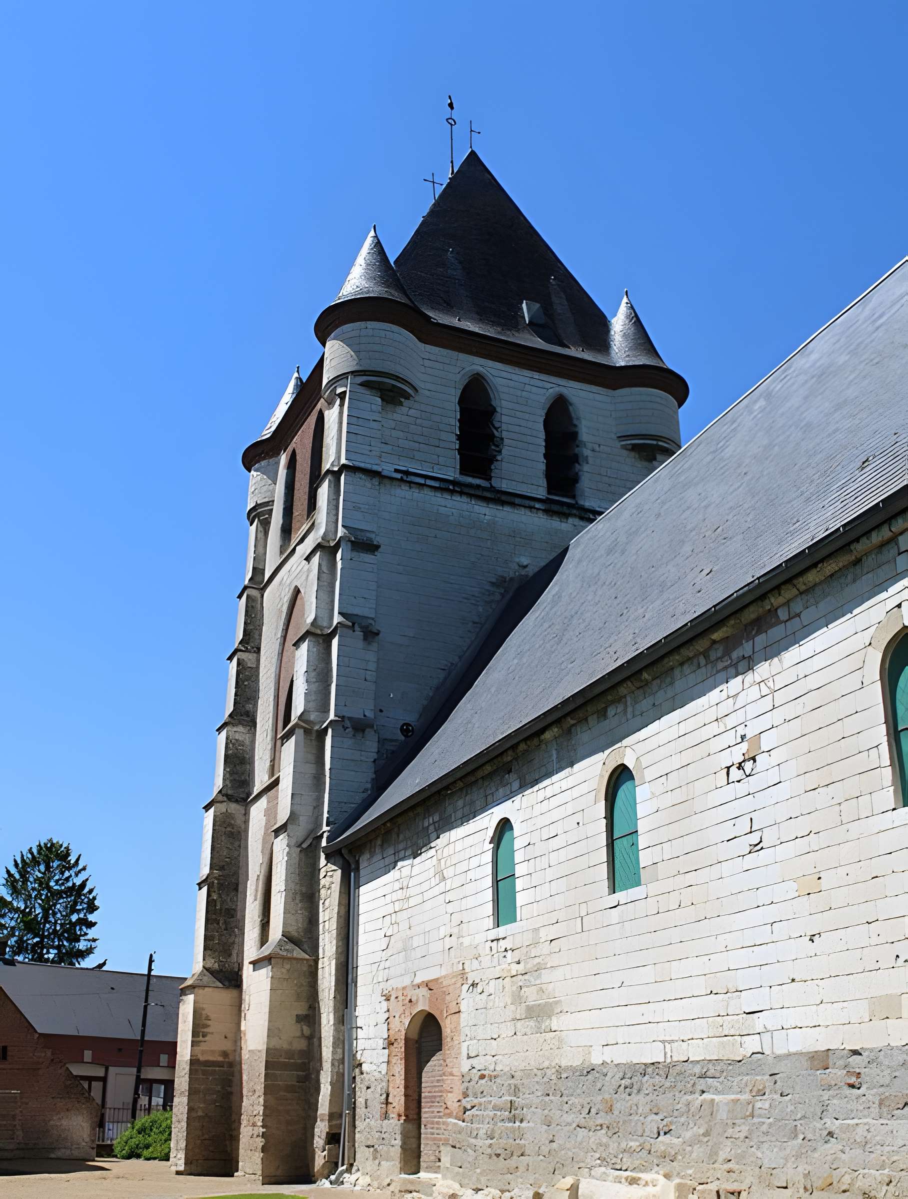 Église Saint-Rémy de Nouvion-et-Catillon