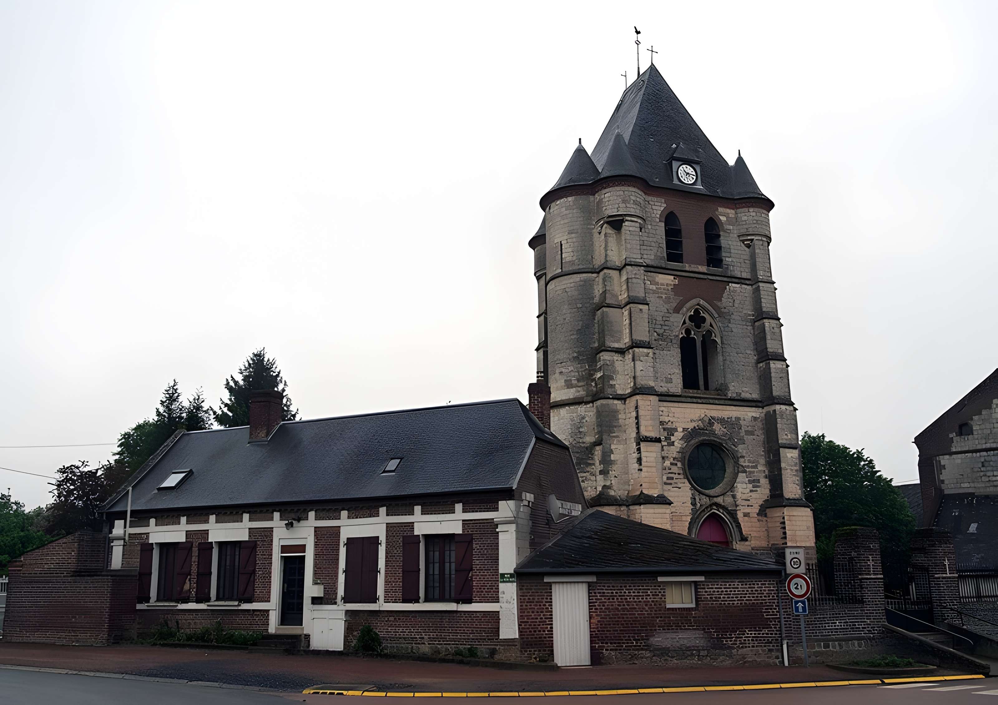 Église Saint-Rémy de Nouvion-et-Catillon