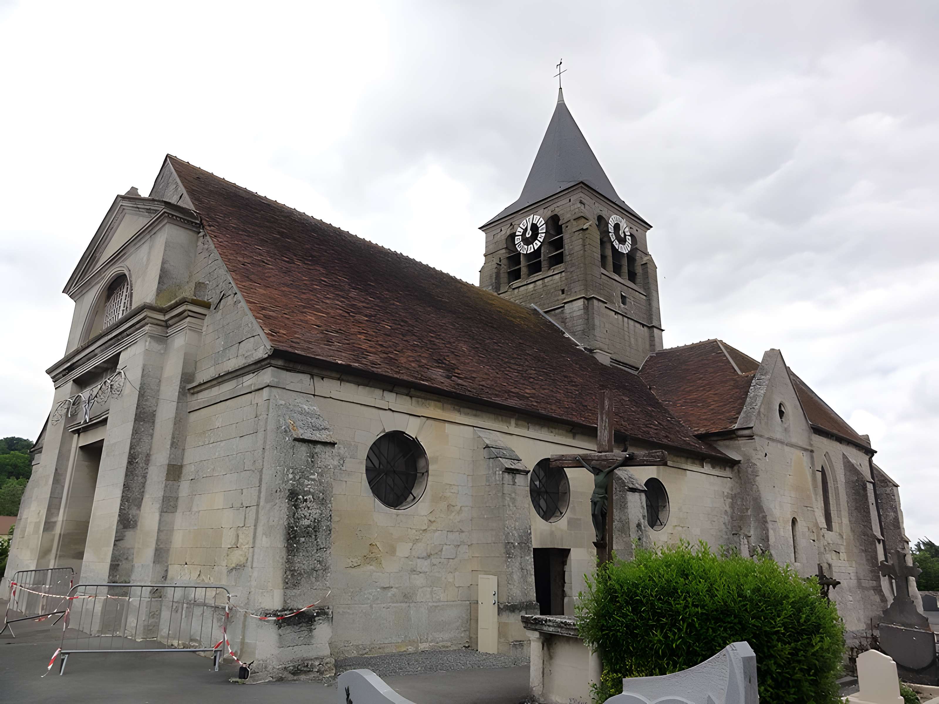 Église Saint-Rieul de Brenouille