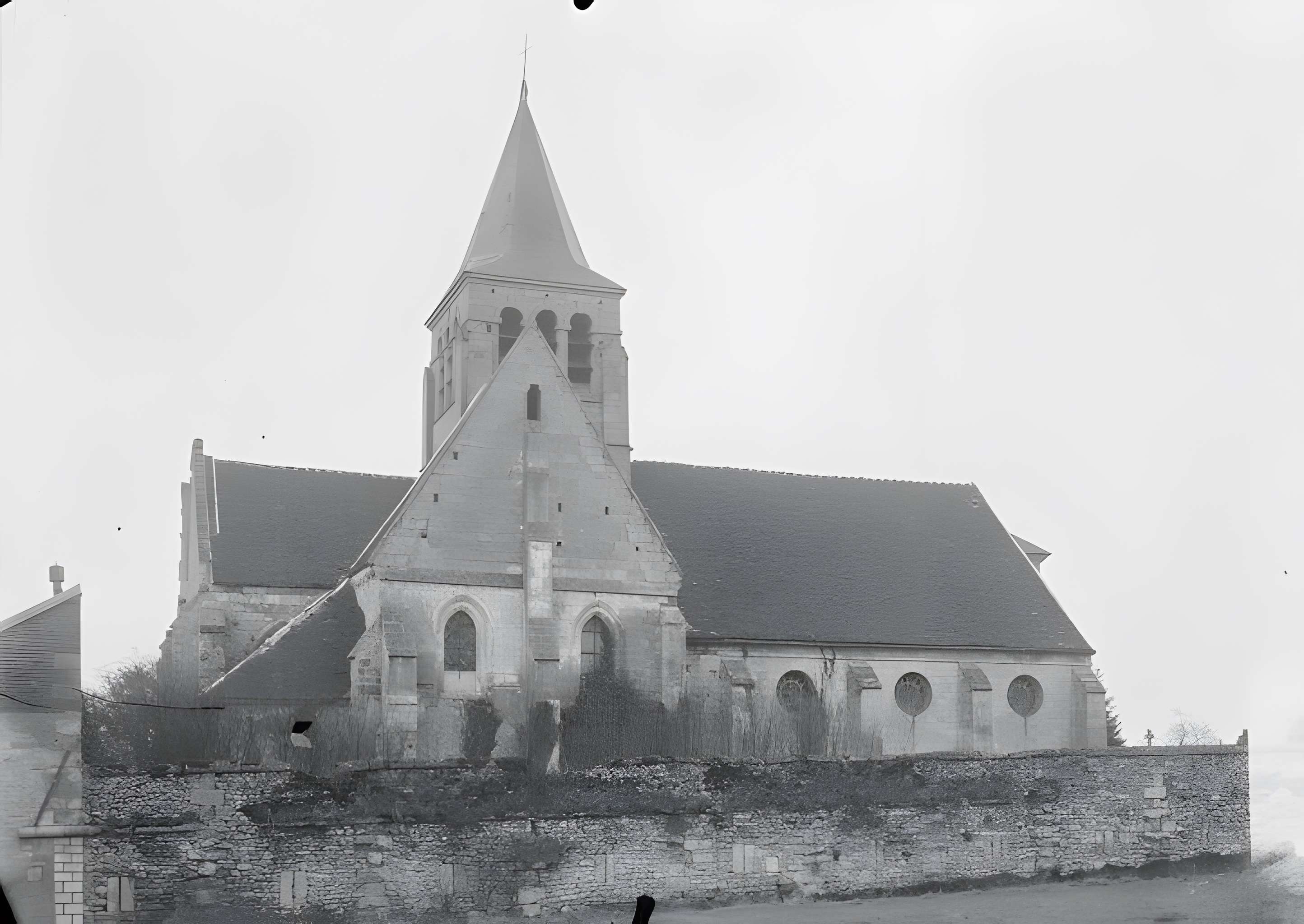 Église Saint-Rieul de Brenouille