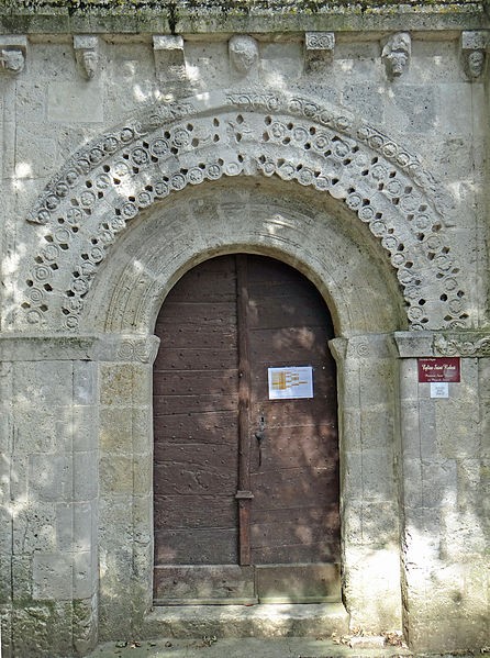 Photo de Église Saint-Robert de Saint-Robert