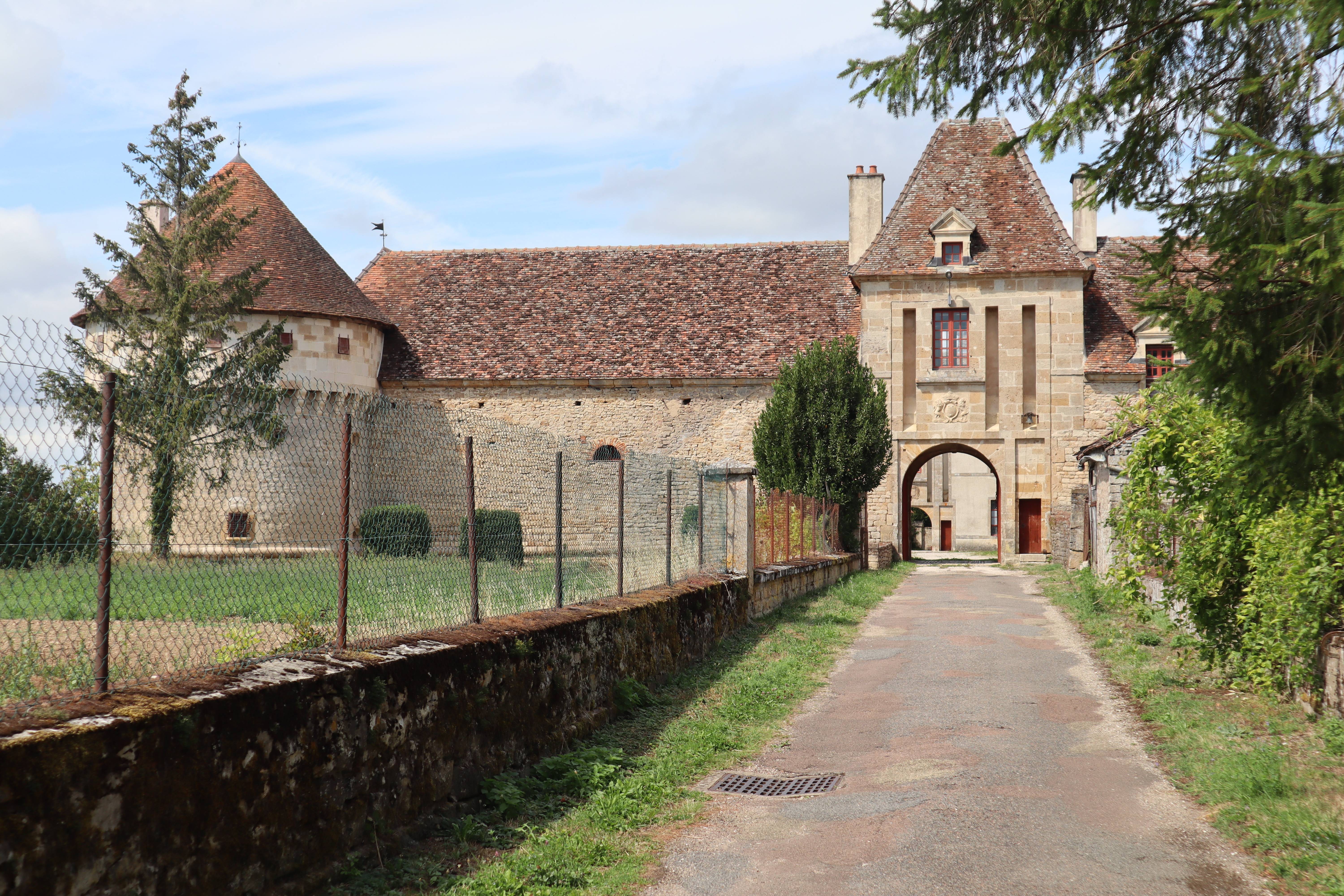Photo de Château de Blaisy-Haut