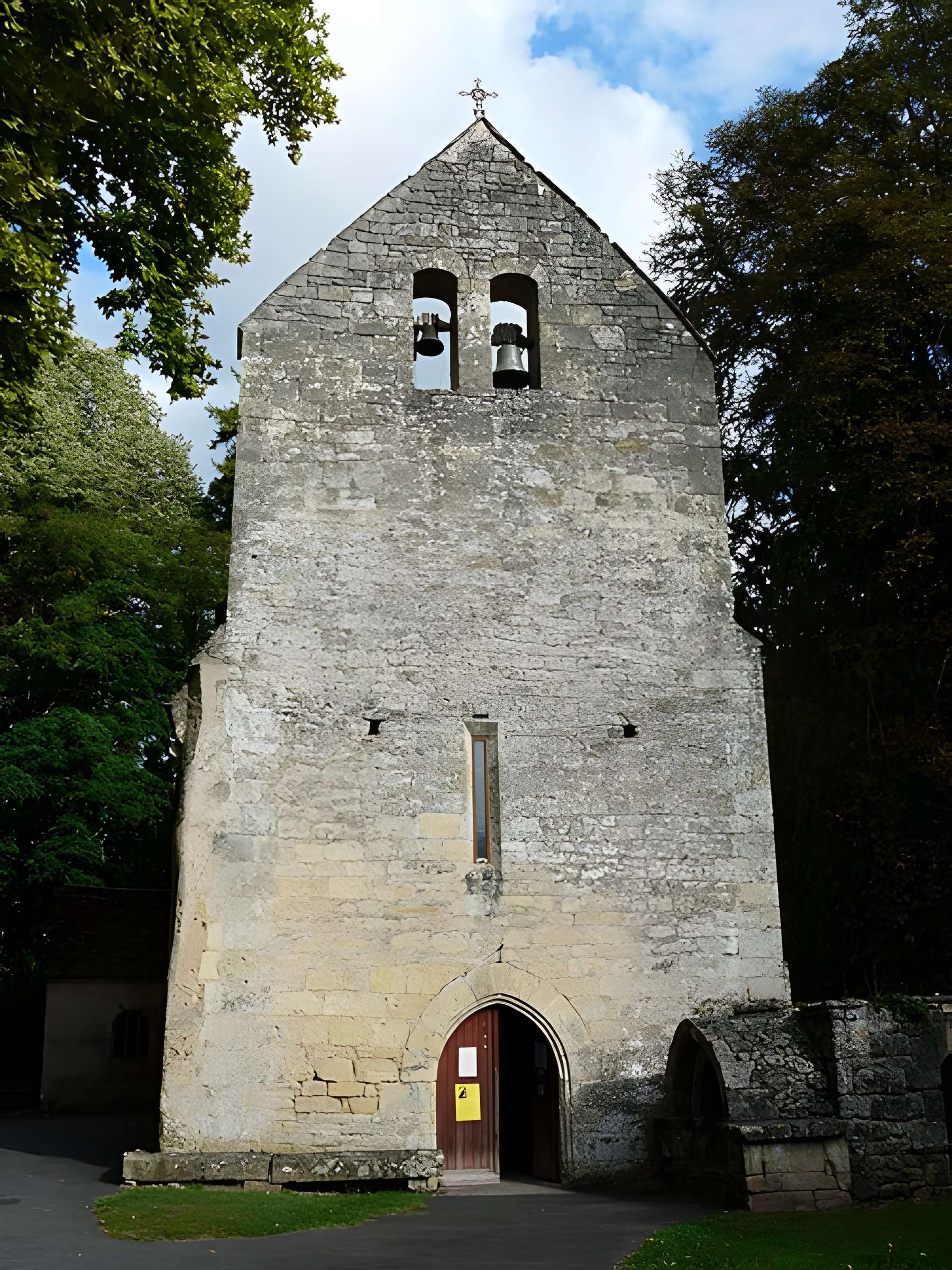 Église Saint-Robert du Moustier