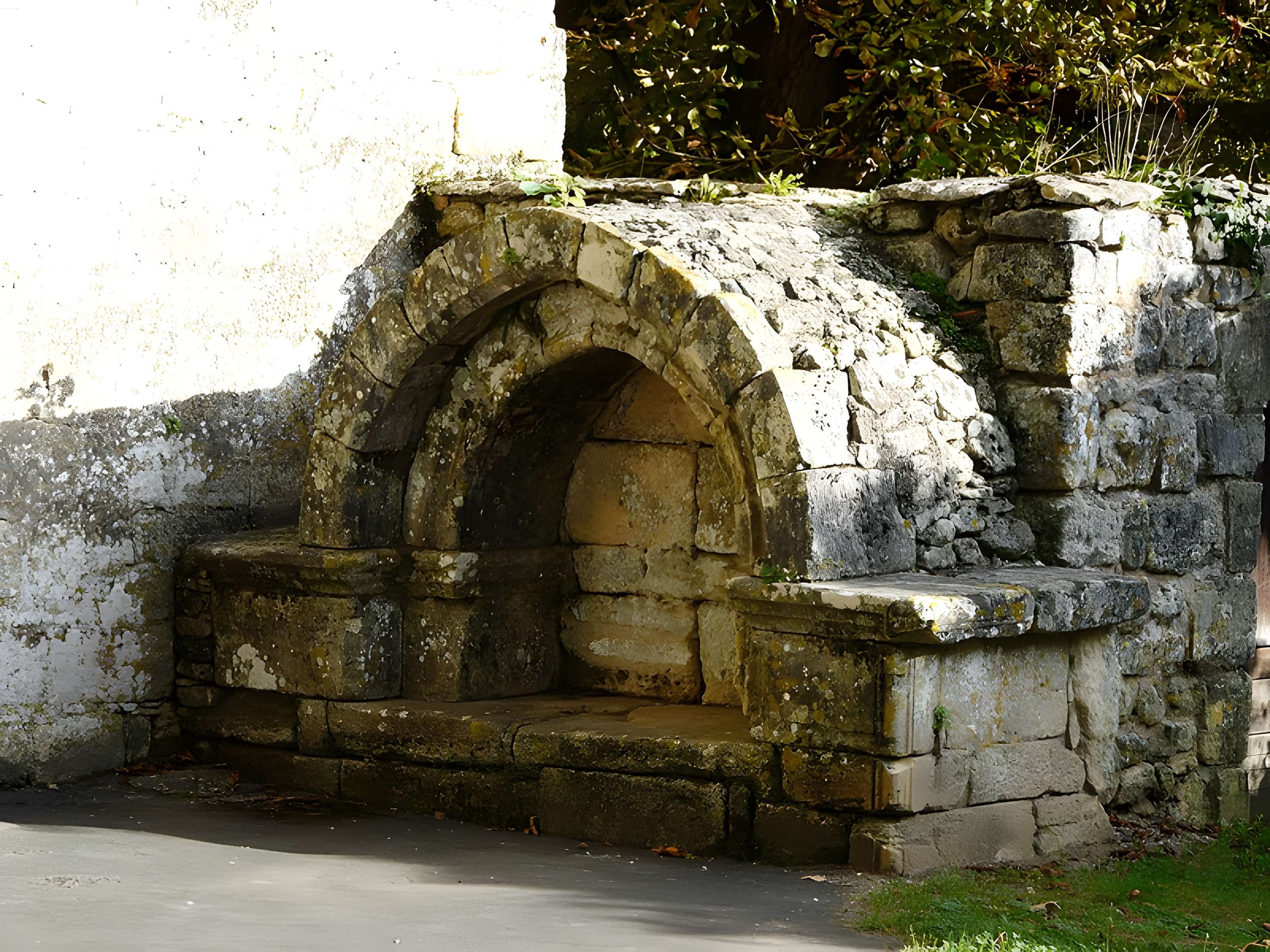 Église Saint-Robert du Moustier