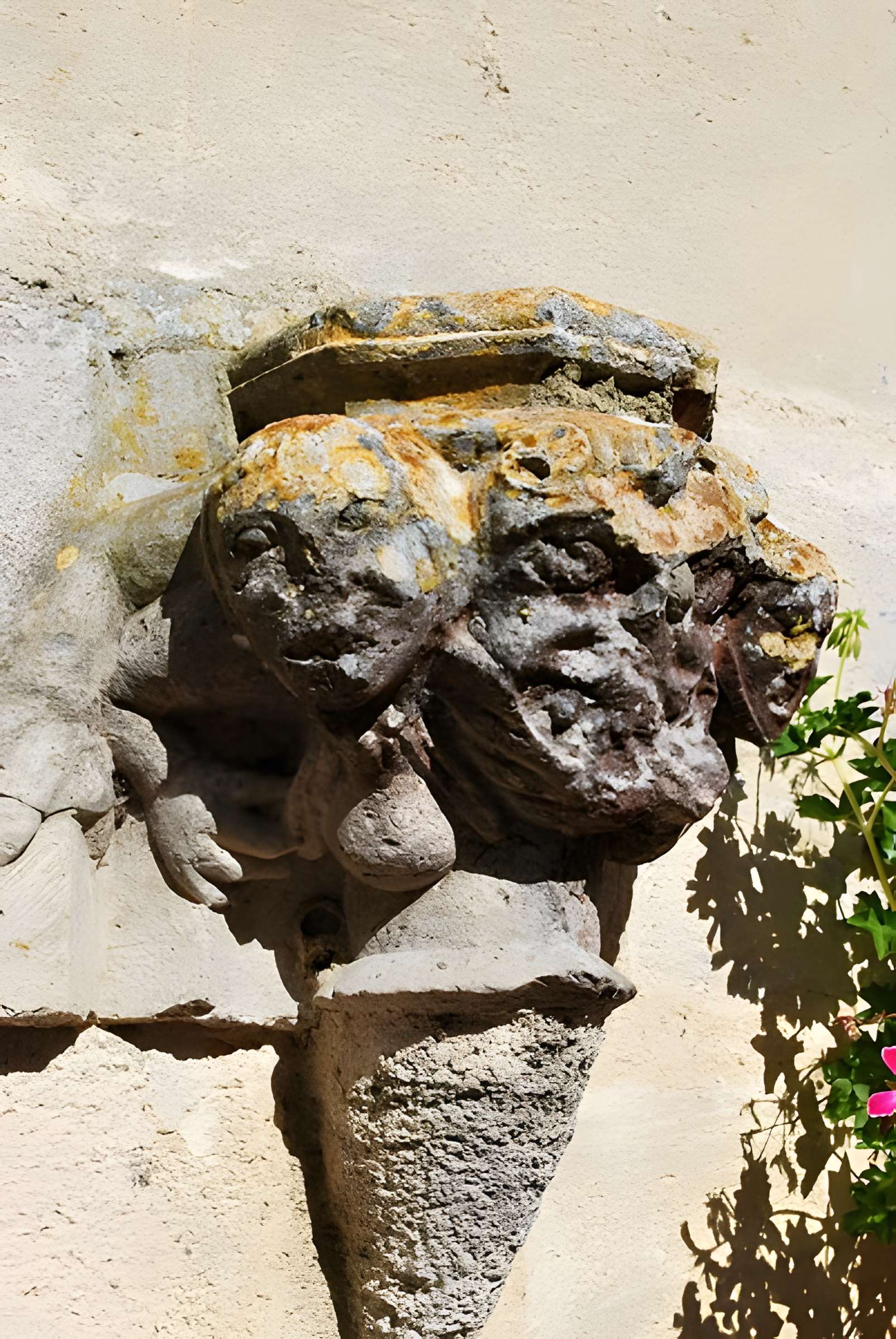 Église Saint-Romain de Budos