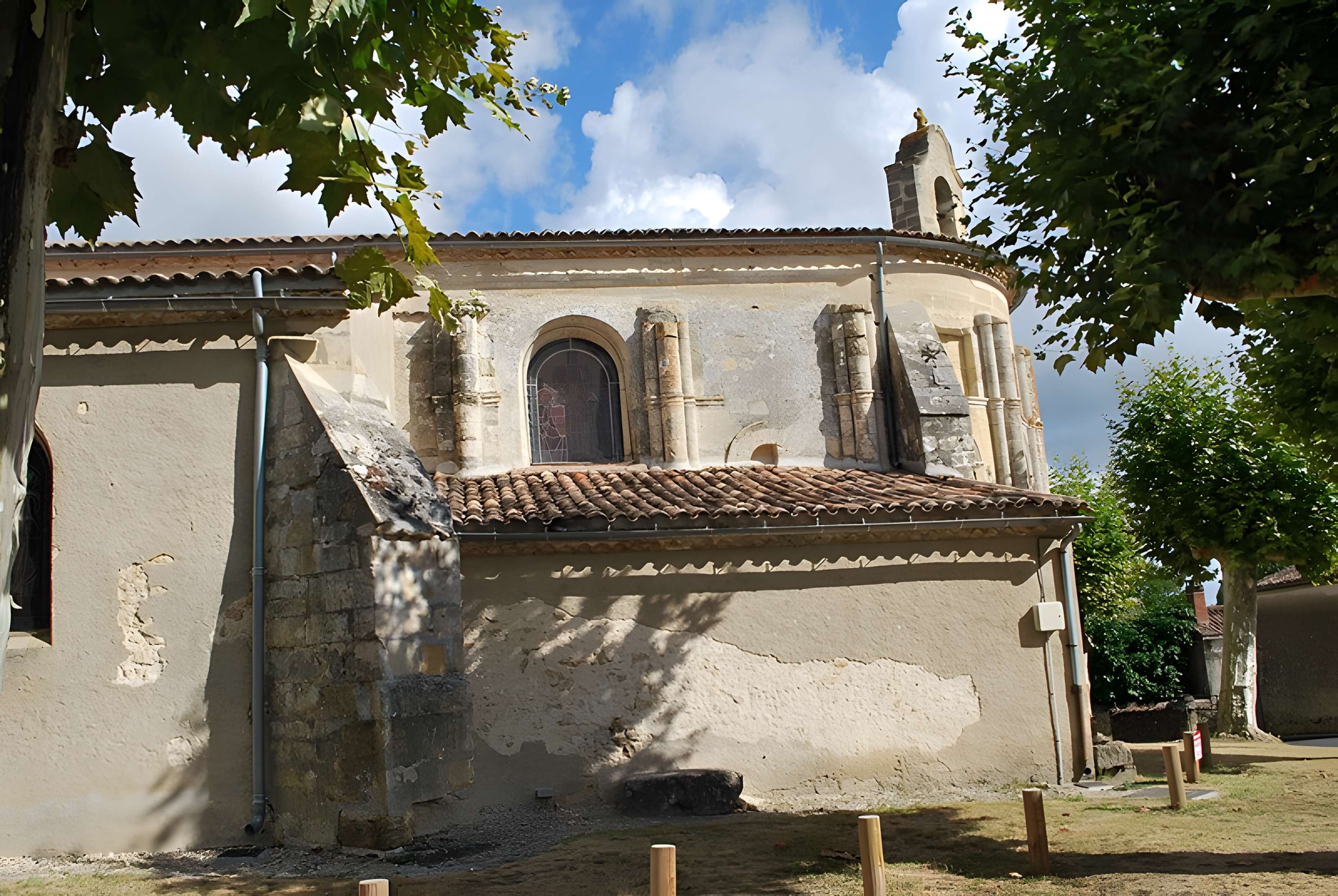 Église Saint-Romain de Budos