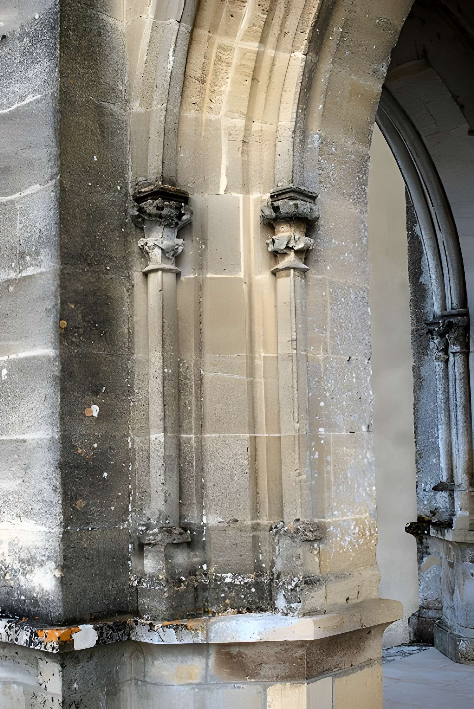 Église Saint-Romain de Budos