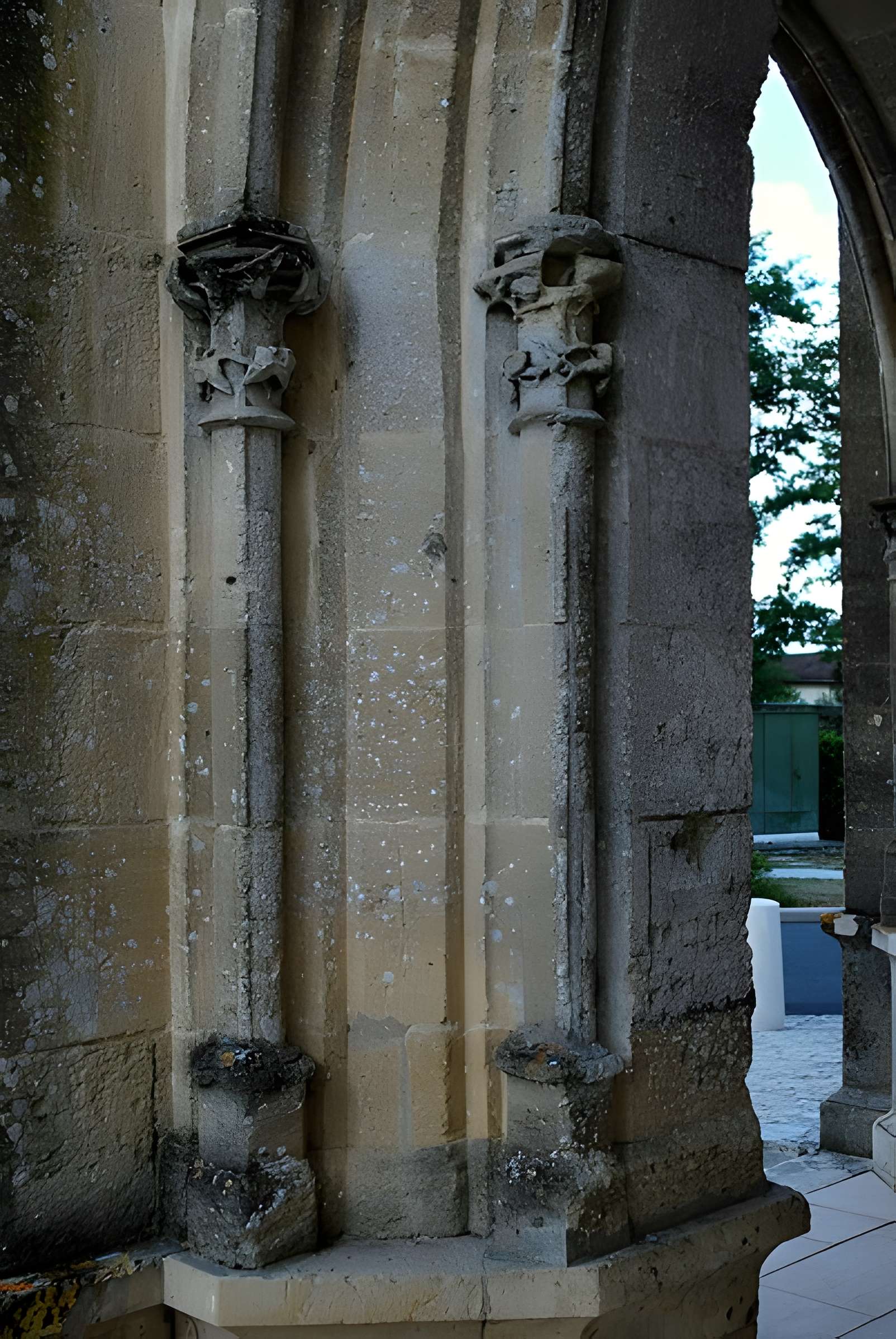 Église Saint-Romain de Budos