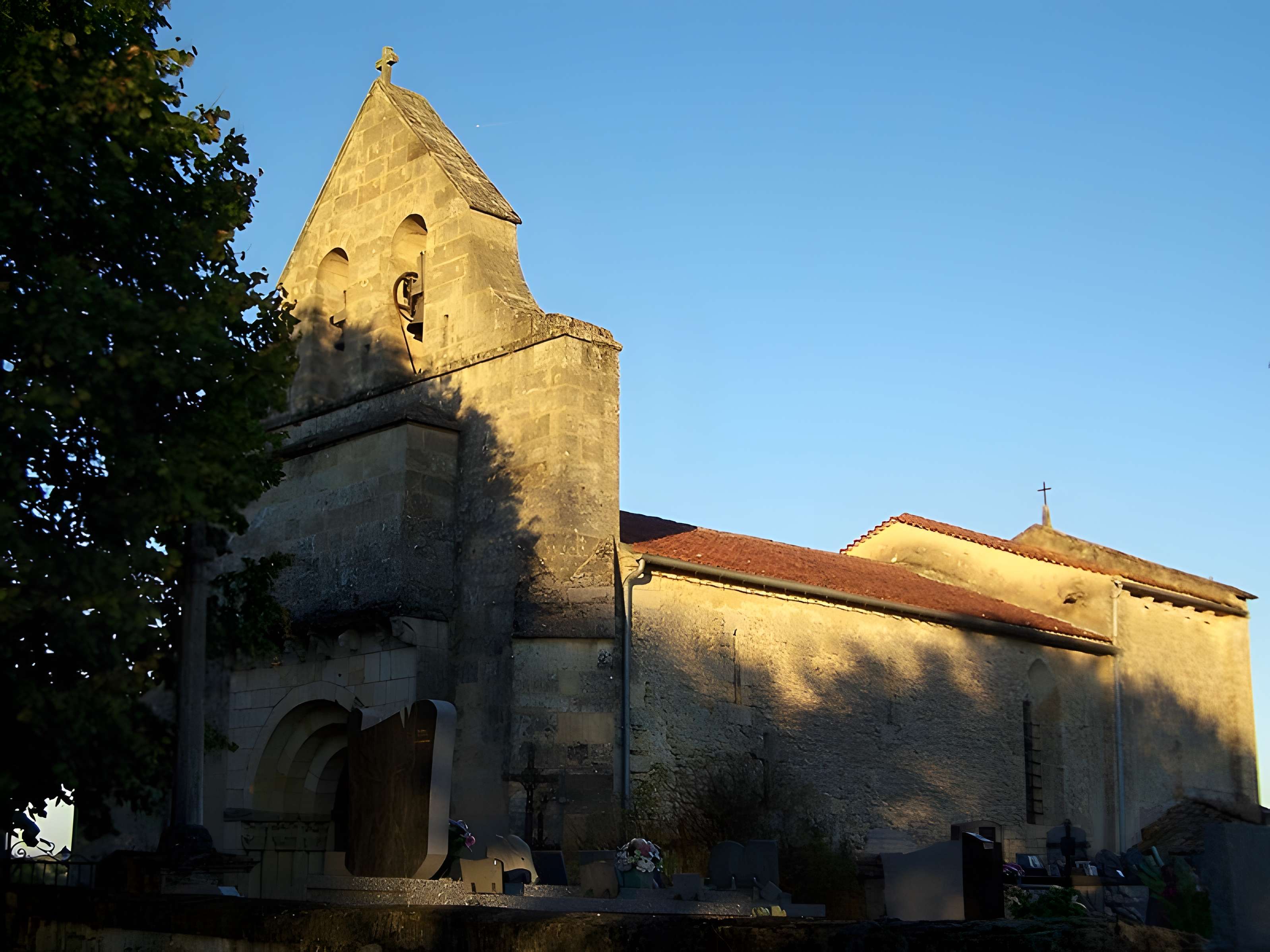 Église Saint-Romain de Cessac