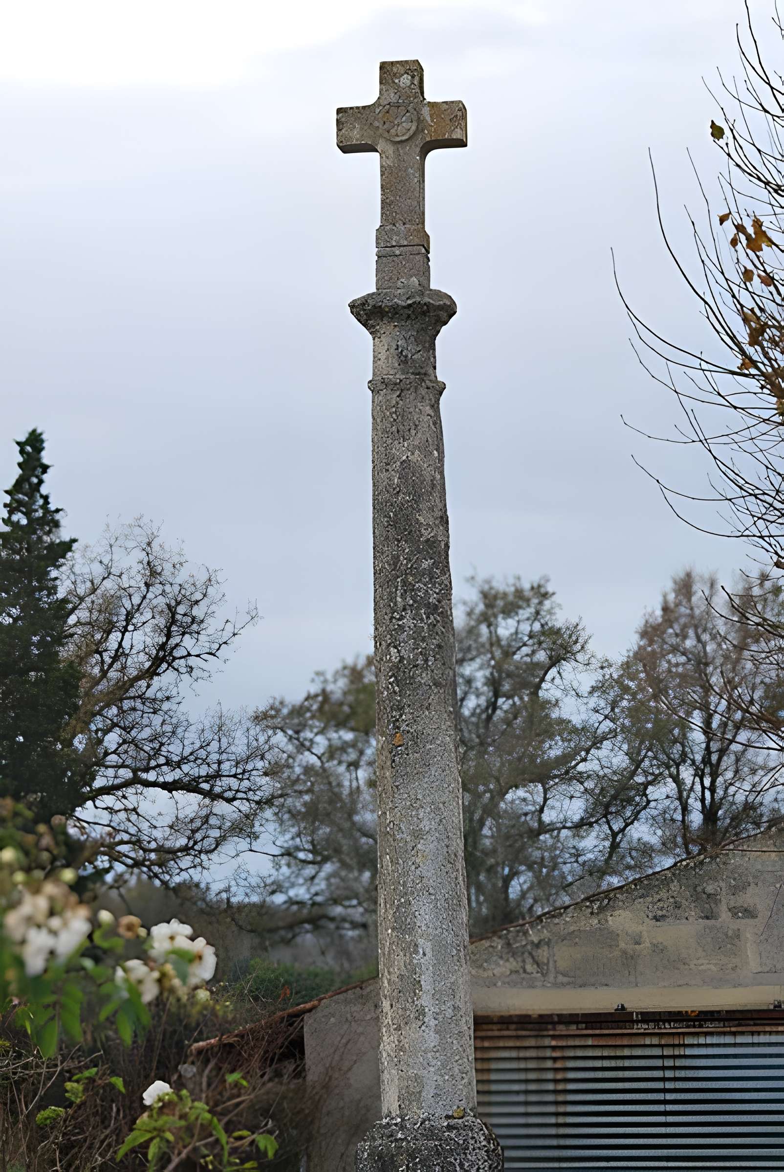 Église Saint-Romain de Cessac
