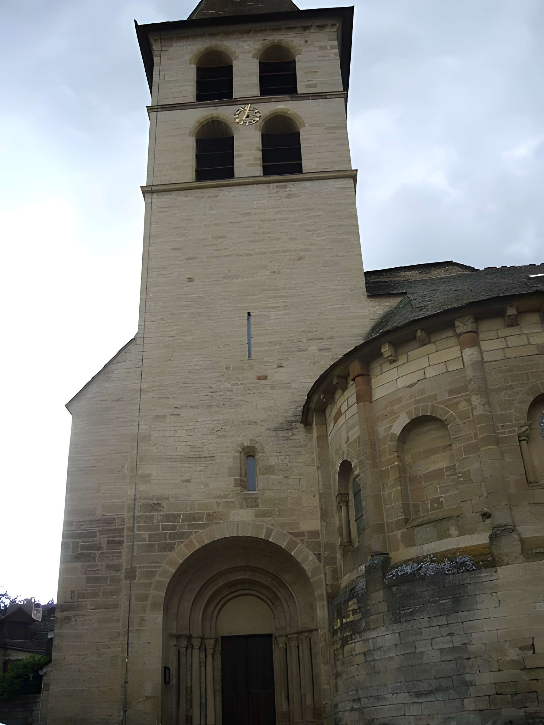 Église Saint-Romain de Chirac 