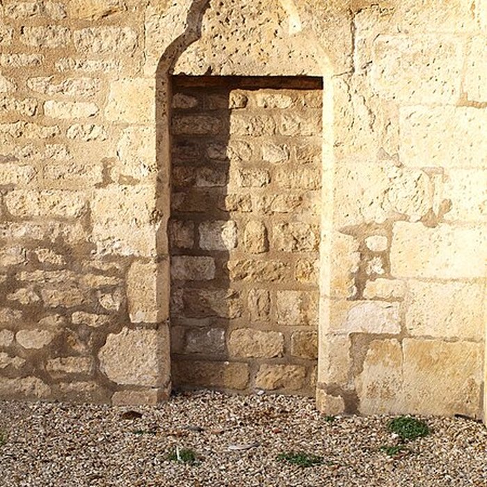 Photo de Église Saint-Romain de Druyes-les-Belles-Fontaines