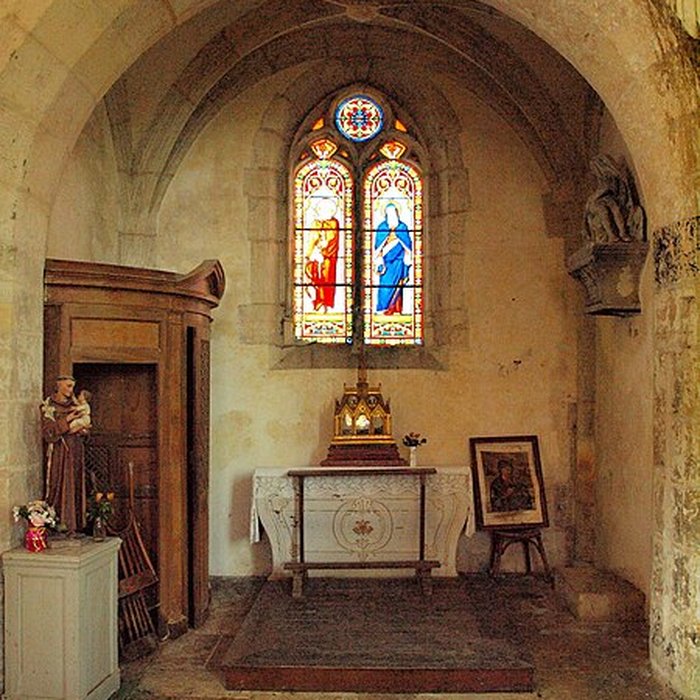 Photo de Église Saint-Romain de Druyes-les-Belles-Fontaines