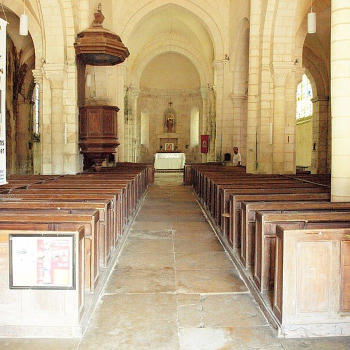 Photo de Église Saint-Romain de Druyes-les-Belles-Fontaines