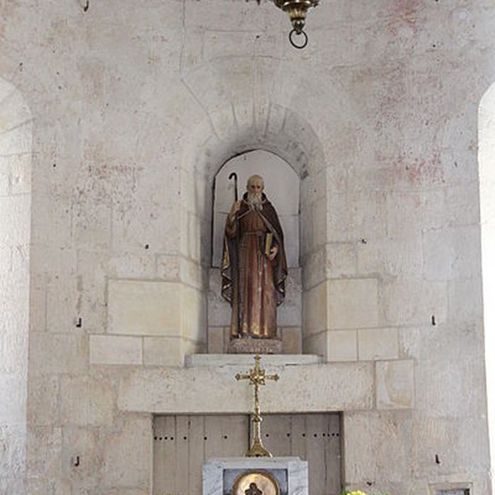 Photo de Église Saint-Romain de Druyes-les-Belles-Fontaines