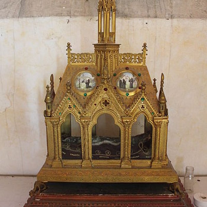 Photo de Église Saint-Romain de Druyes-les-Belles-Fontaines