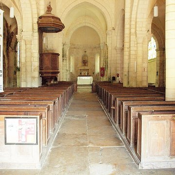 Église Saint-Romain de Druyes-les-Belles-Fontaines