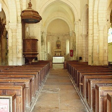 Église Saint-Romain de Druyes-les-Belles-Fontaines