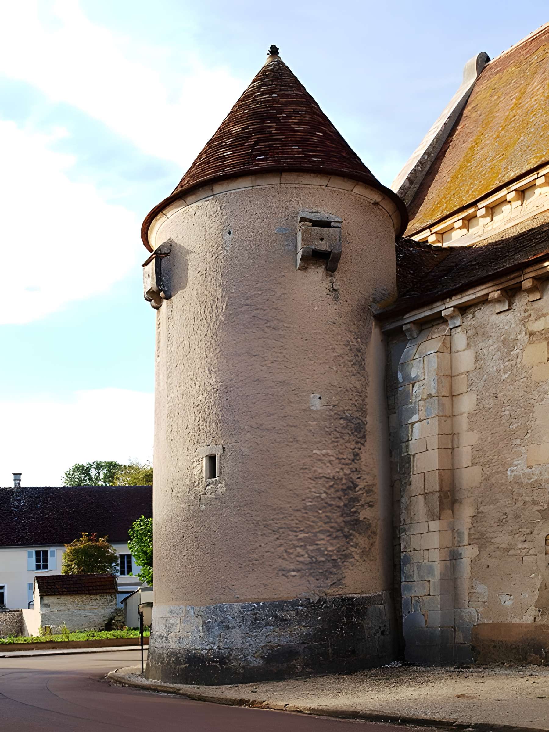 Église Saint-Romain de Druyes-les-Belles-Fontaines