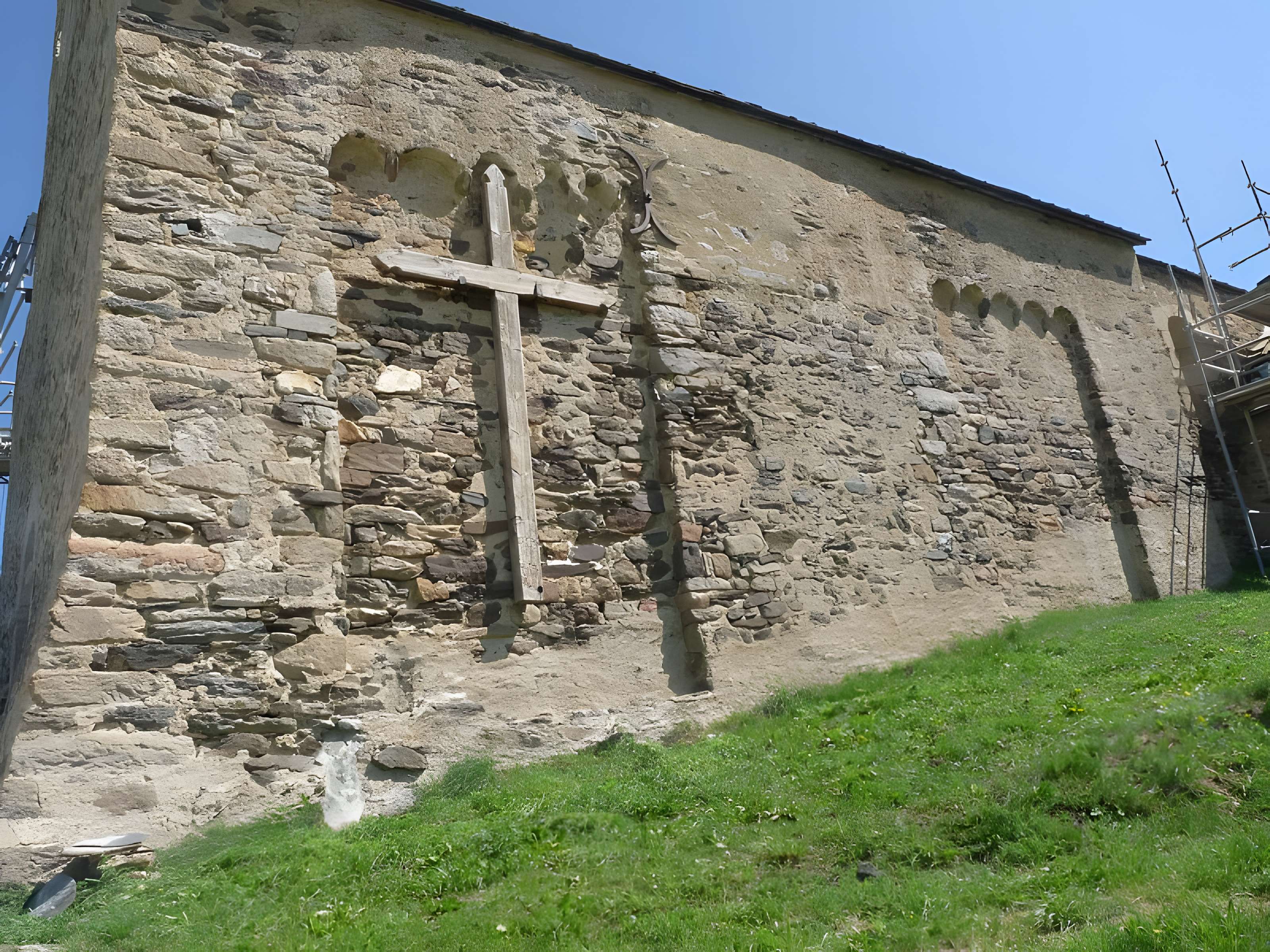 Église Saint-Romain de Réal