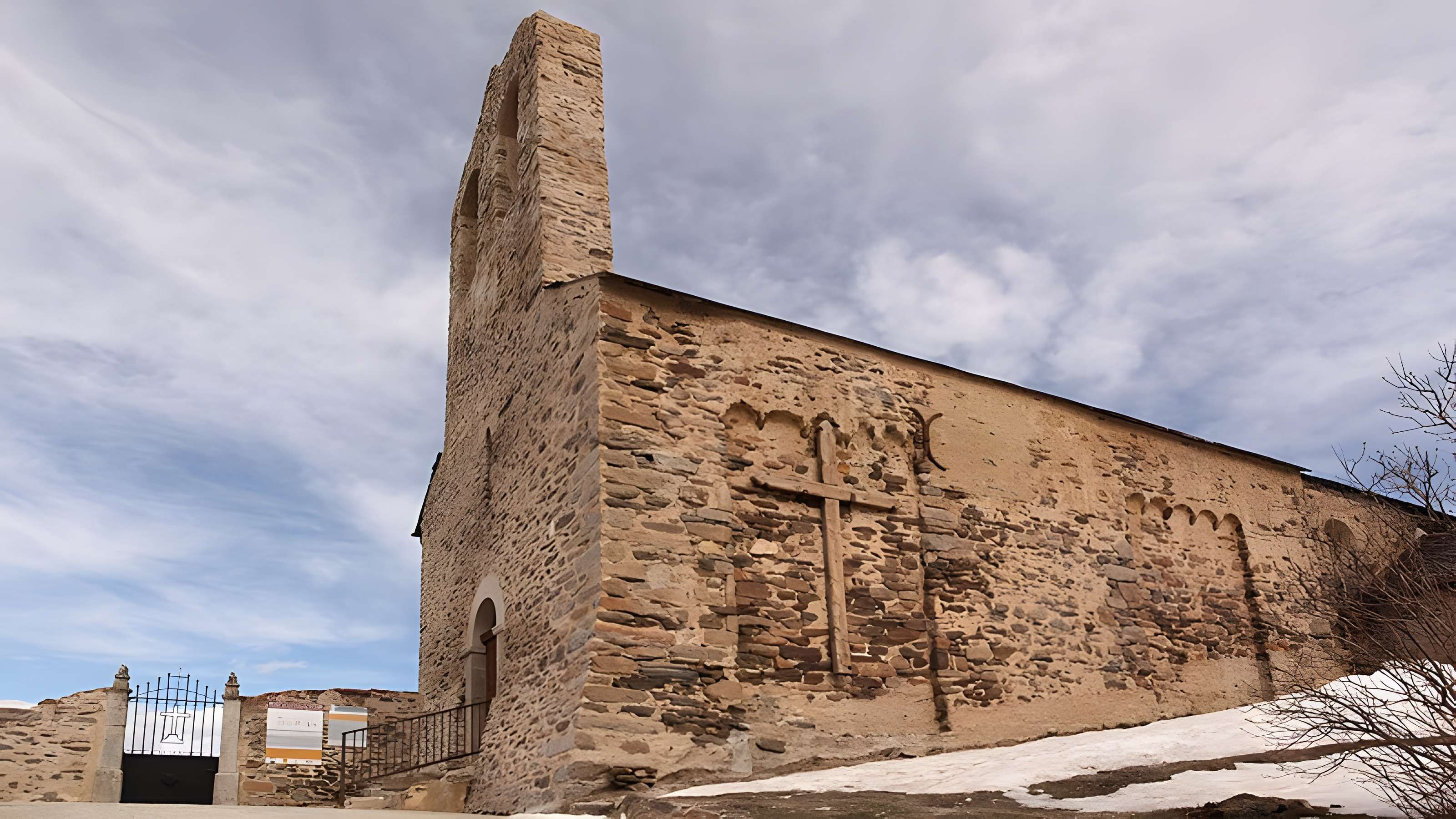 Église Saint-Romain de Réal