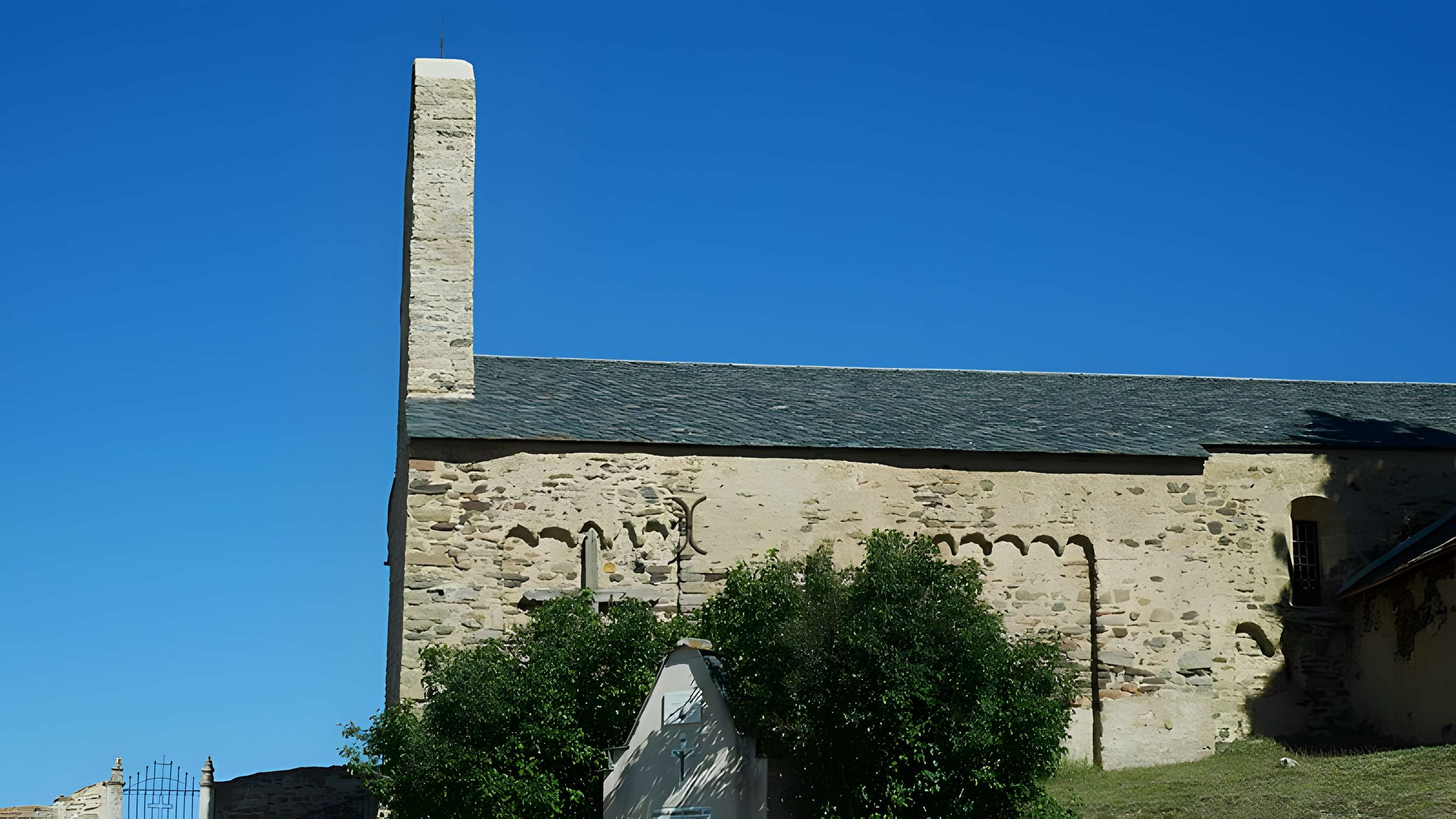 Église Saint-Romain de Réal